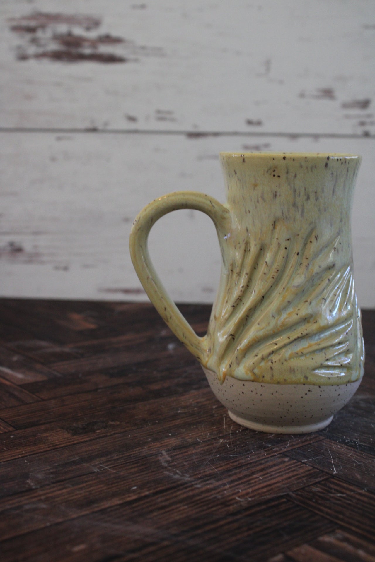 Canary Wave Lines Mug