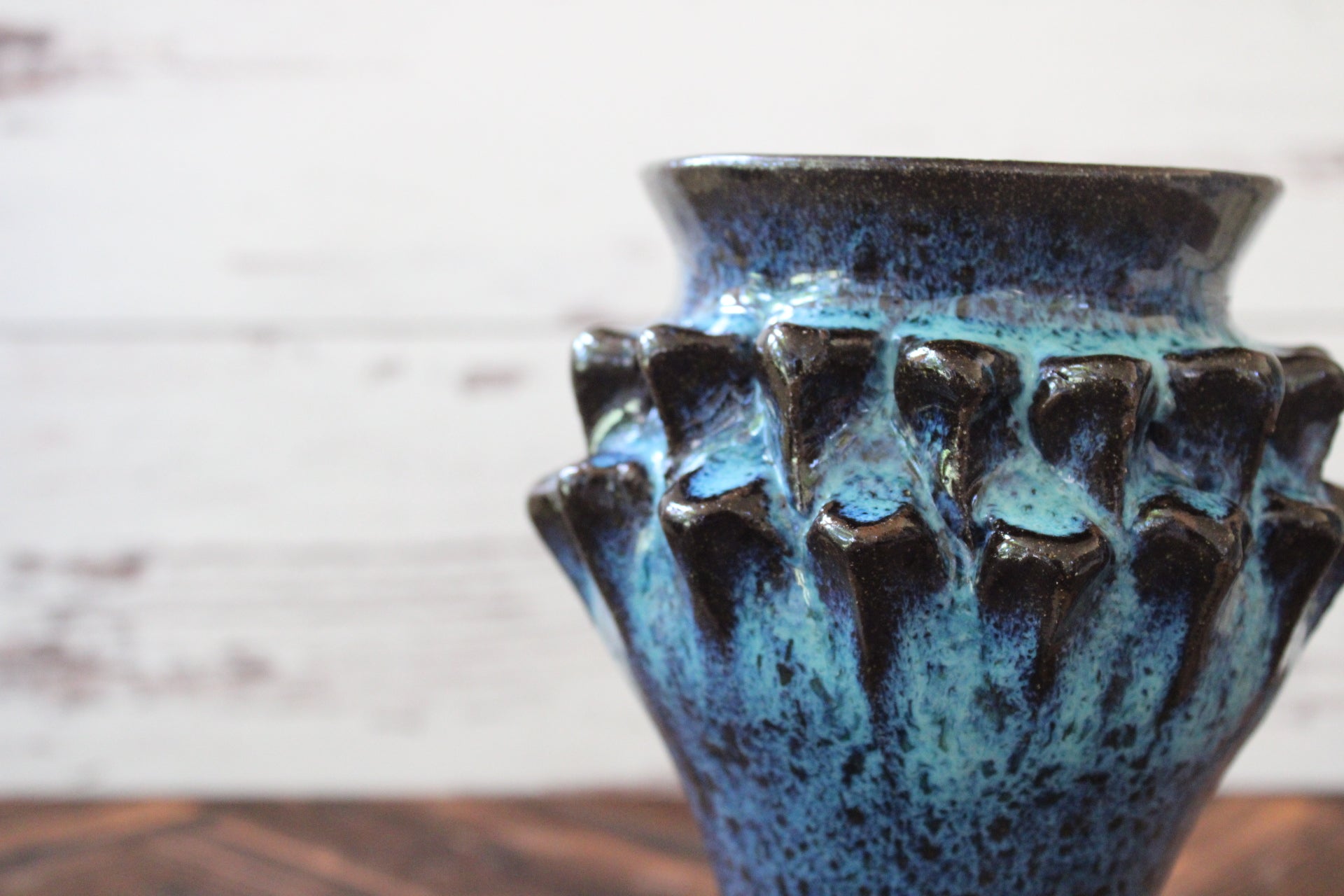 Bioluminance Urchin Vessel