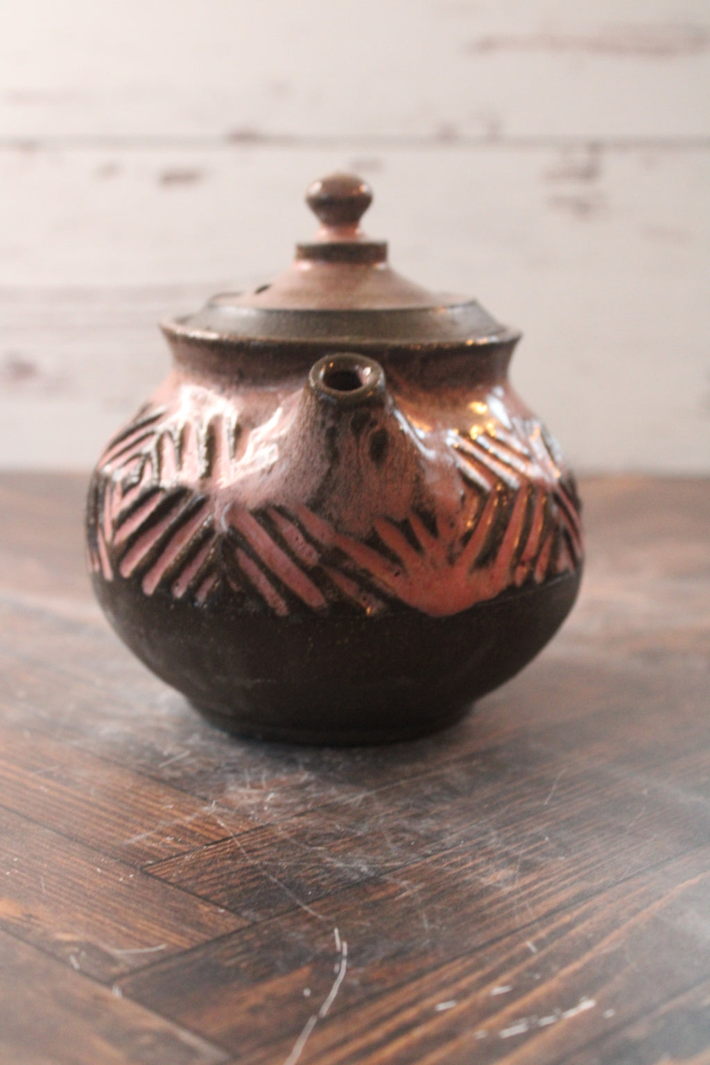 Personal Punk Pink Cross Cross Tea Pot