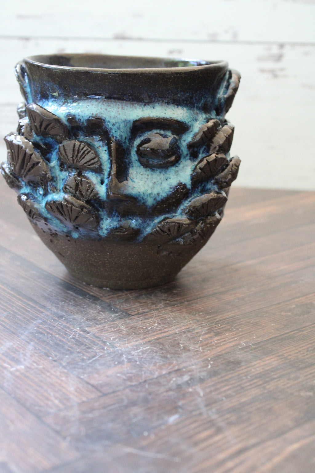 Bioluminance Terra Meter Vessel