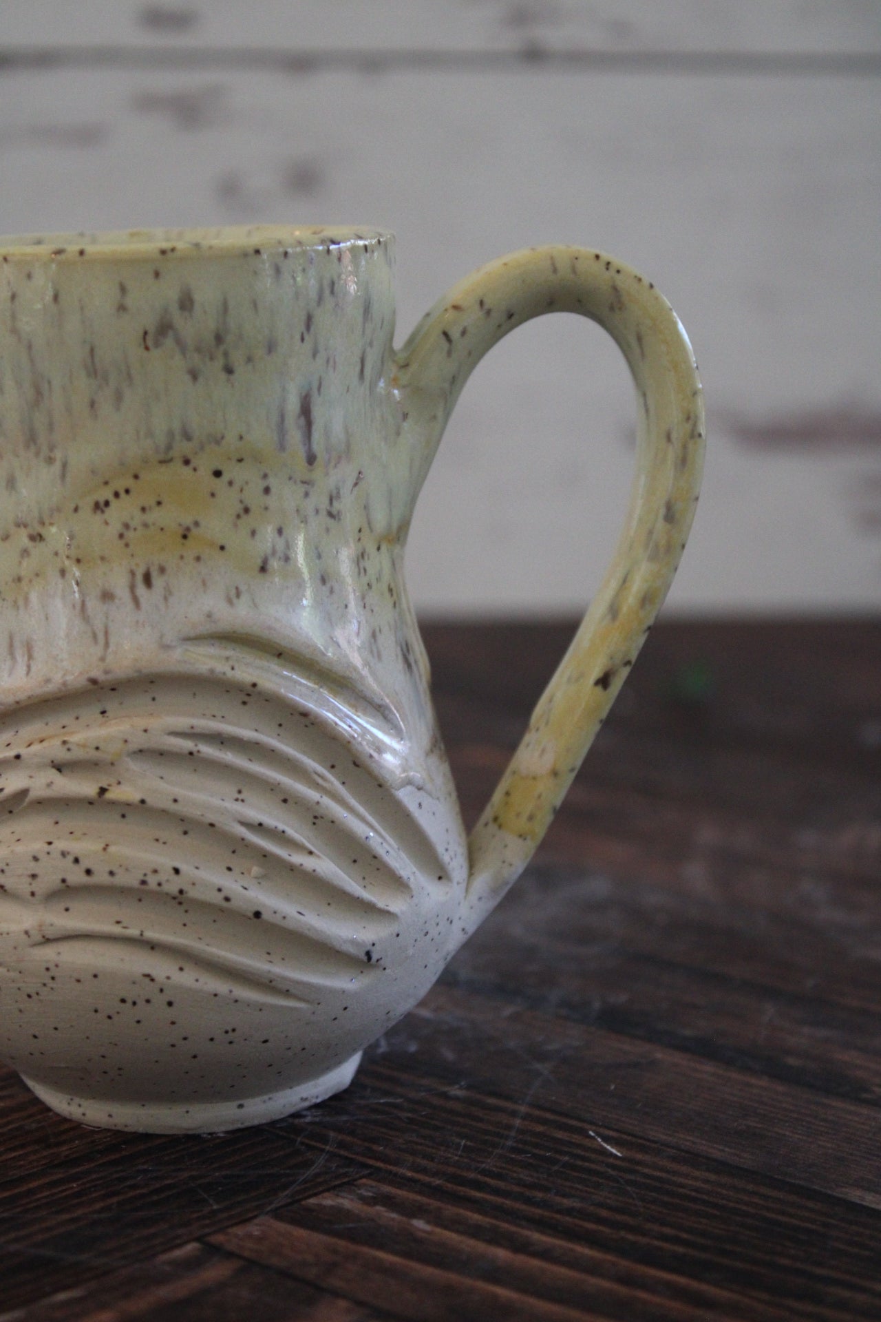 Canary Wave Lines Mug