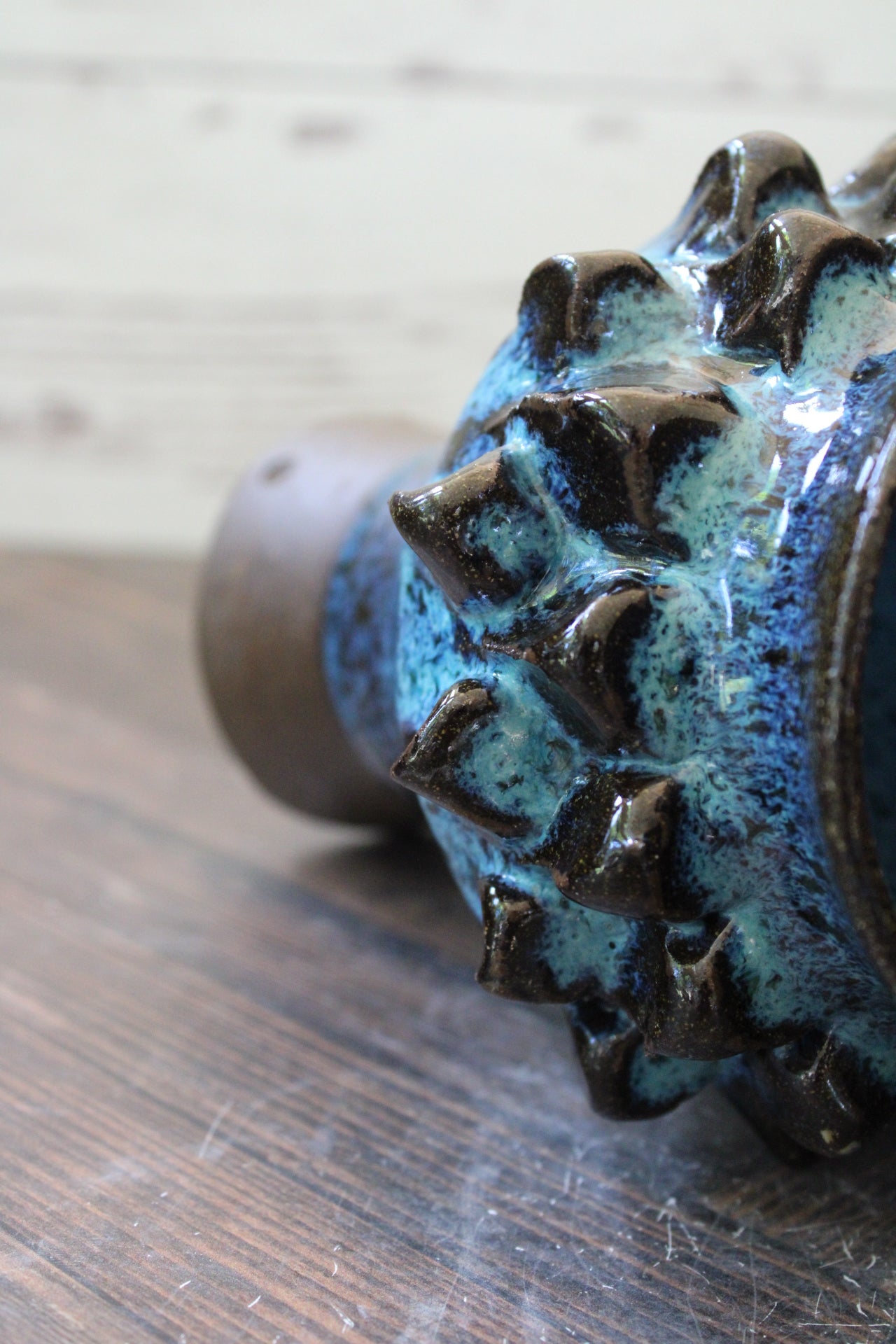 Bioluminance Urchin Vessel