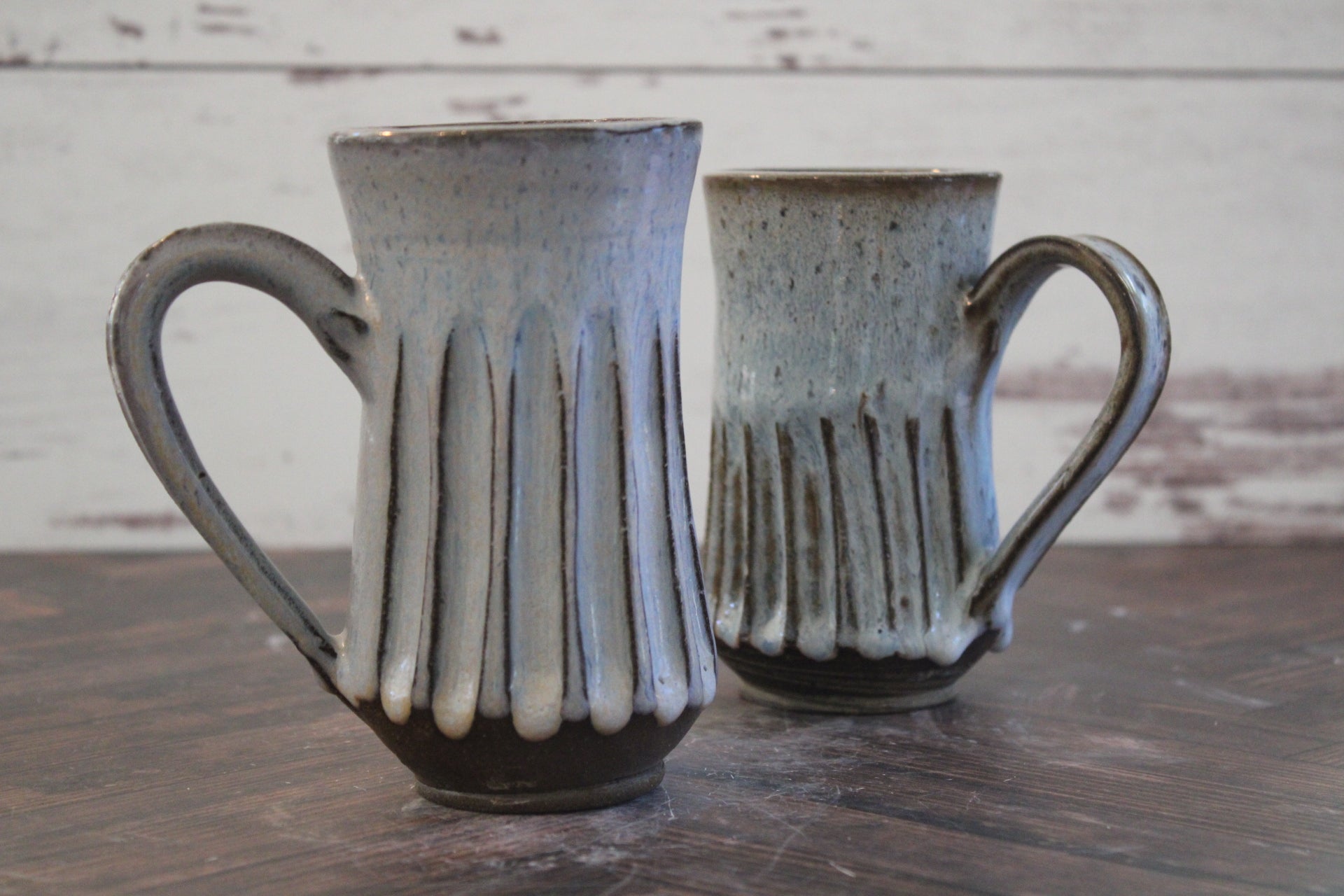 Snowy Thick Lines Carved Mug