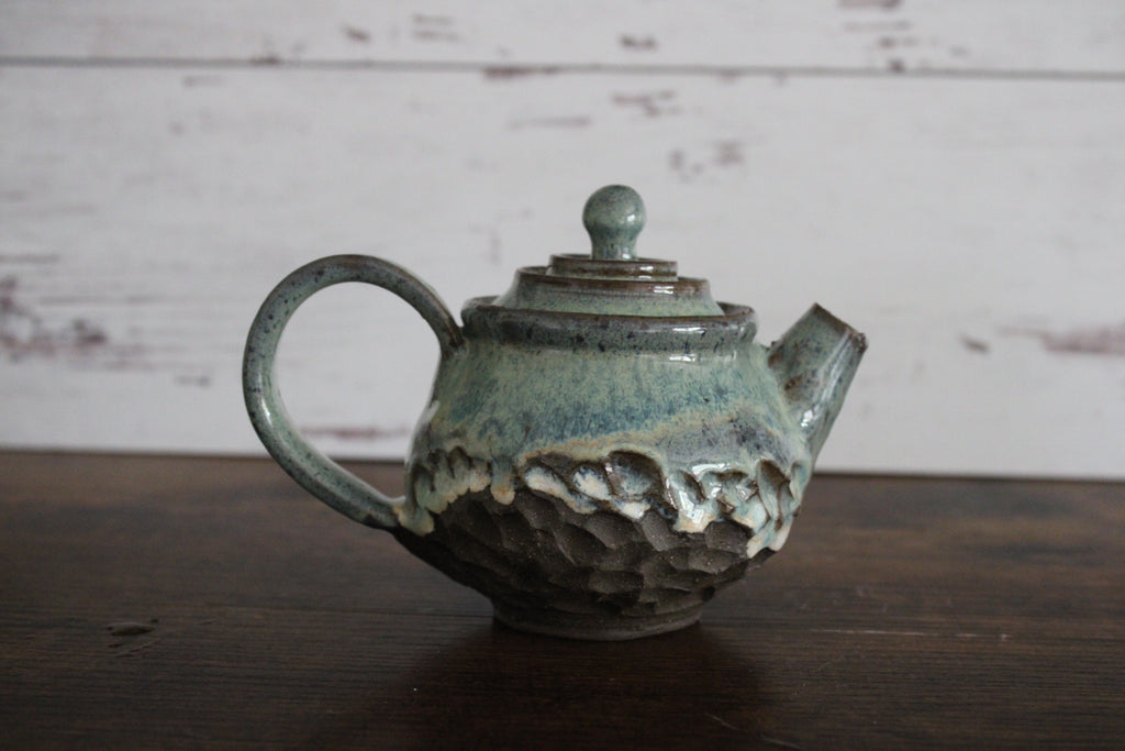 Mini Personal Sea Foam On The Rocks Tea Pot