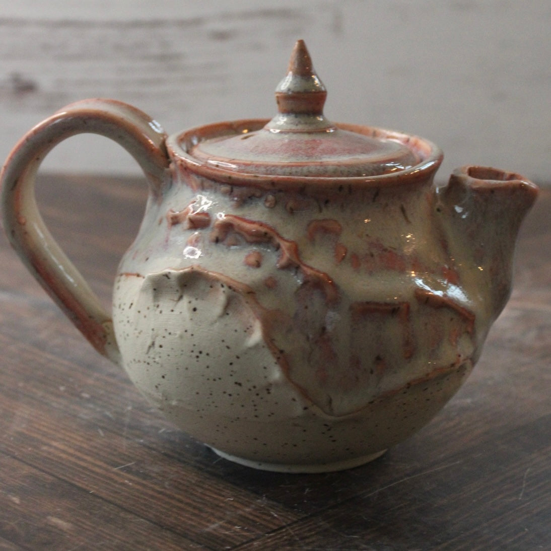 Personal Kimchi Wave Tea Pot