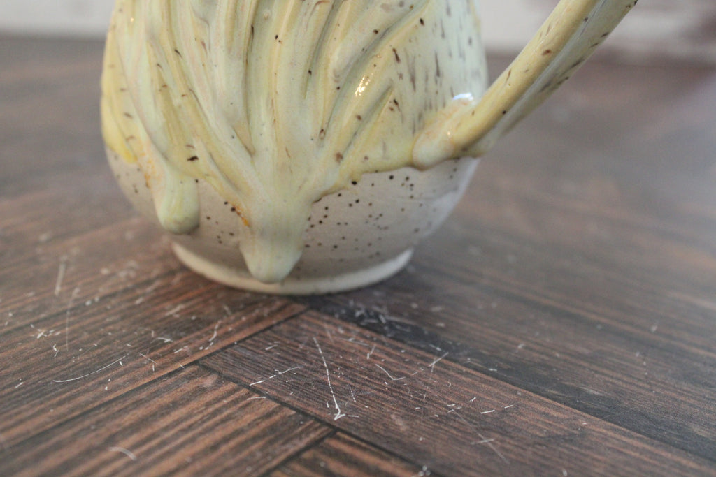 Canary Wave Lines Mug