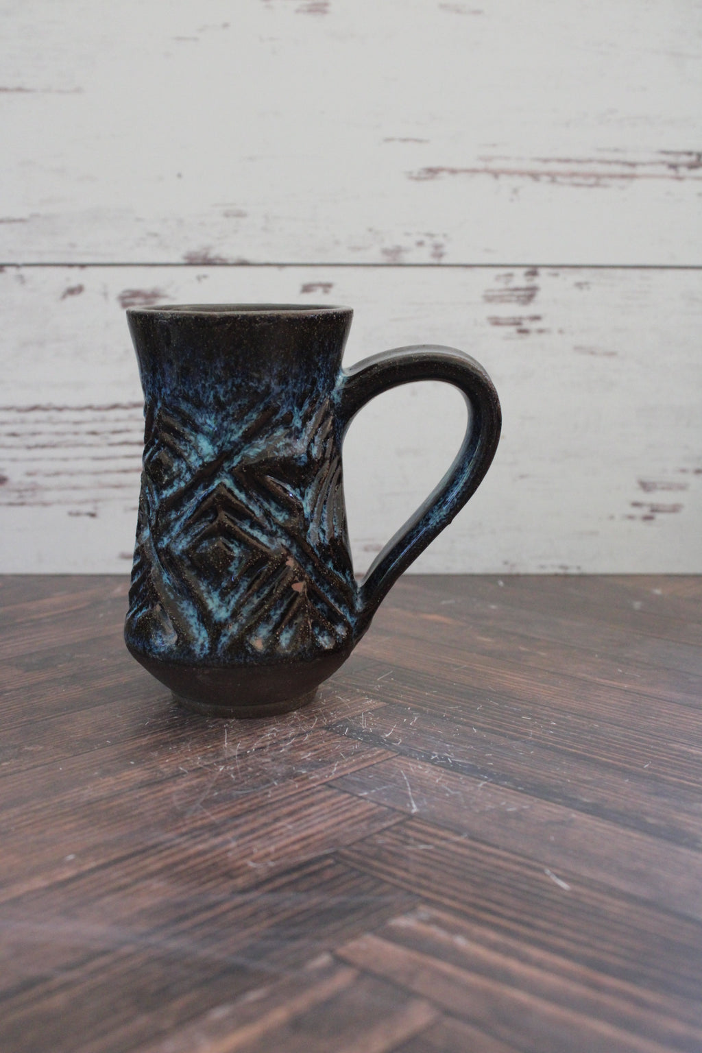 Bioluminecent CrissCross Mug