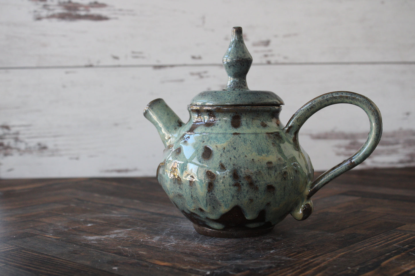 Make waves personal tea pot