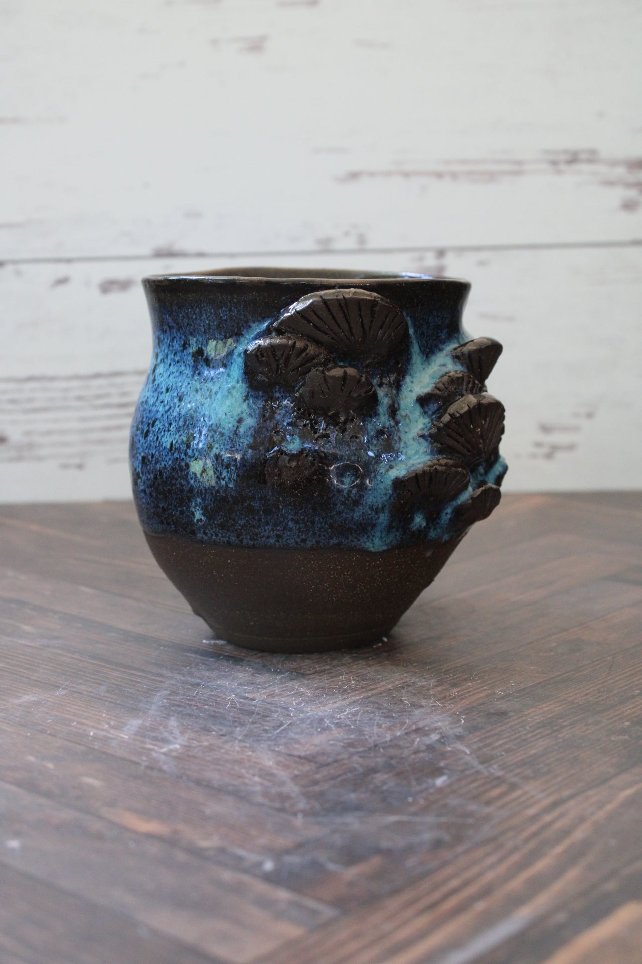 Bioluminance Terra Meter Vessel