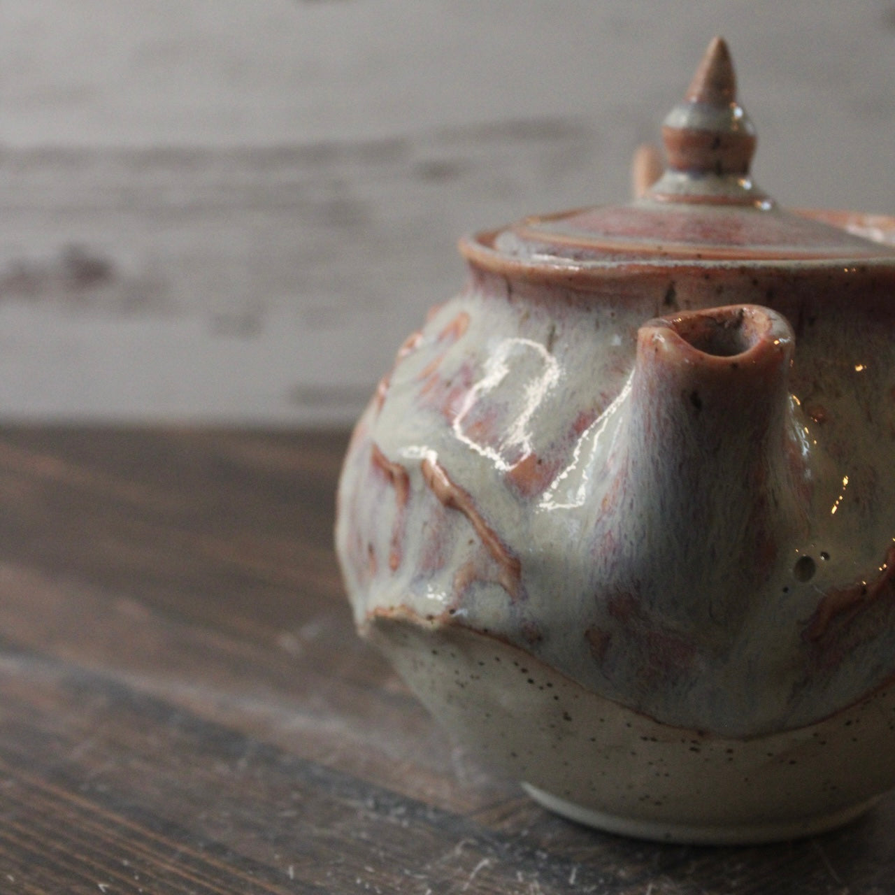 Personal Kimchi Wave Tea Pot