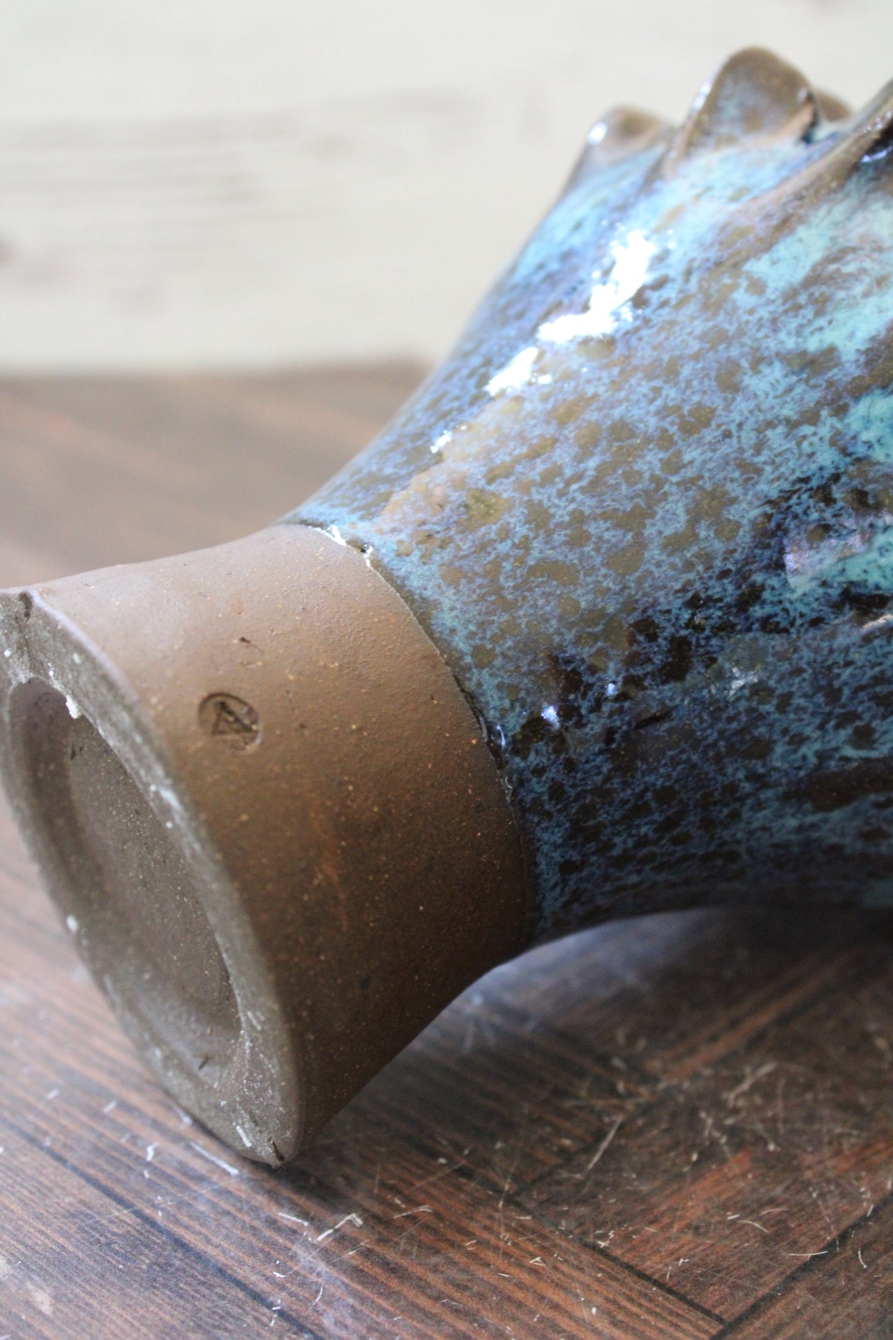 Bioluminance Urchin Vessel