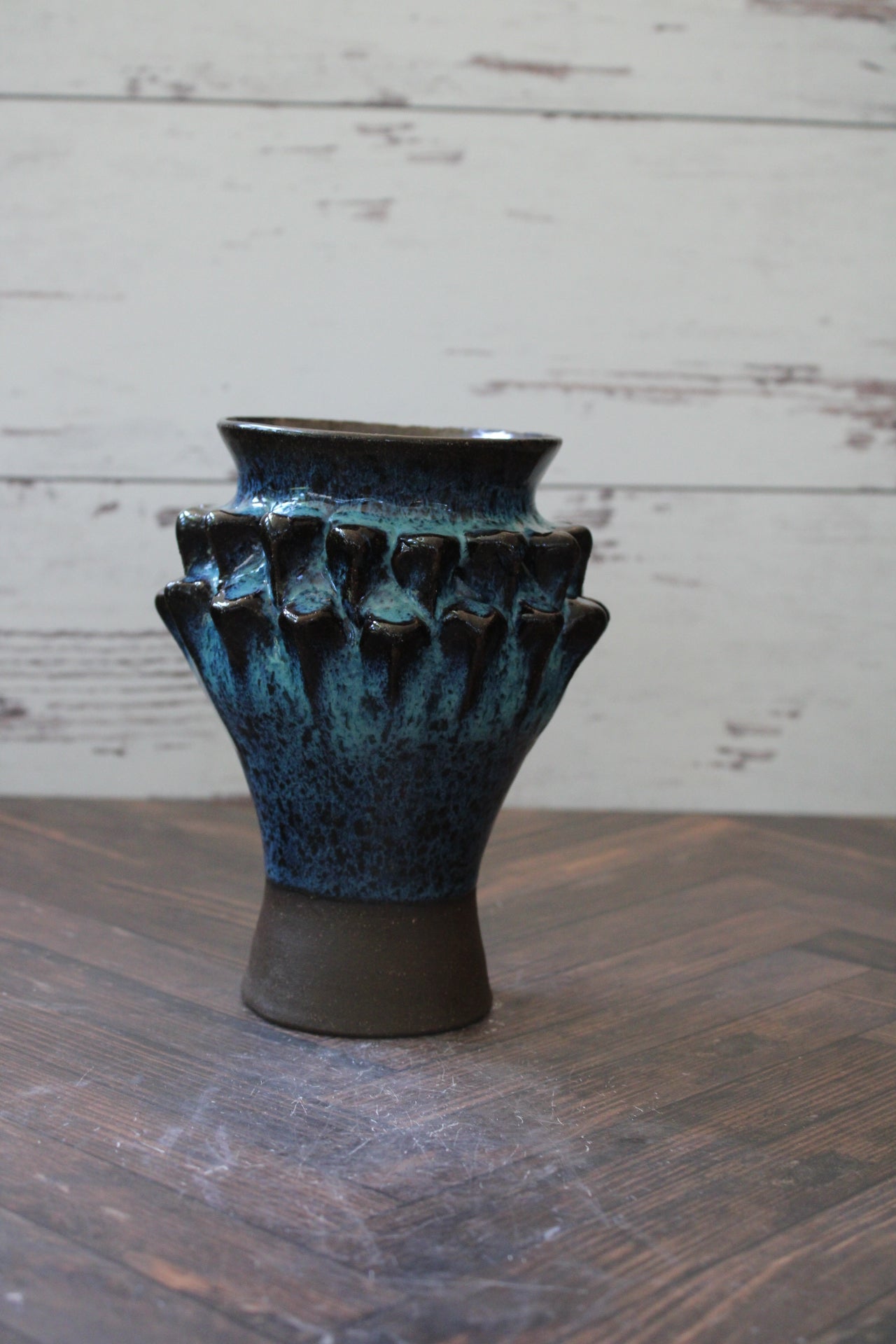 Bioluminance Urchin Vessel