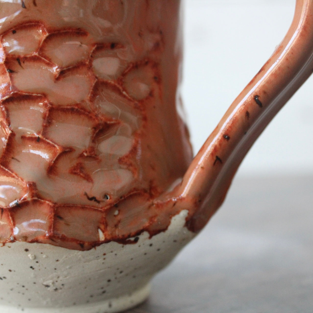 Hibiscus Rocks Carved Mug