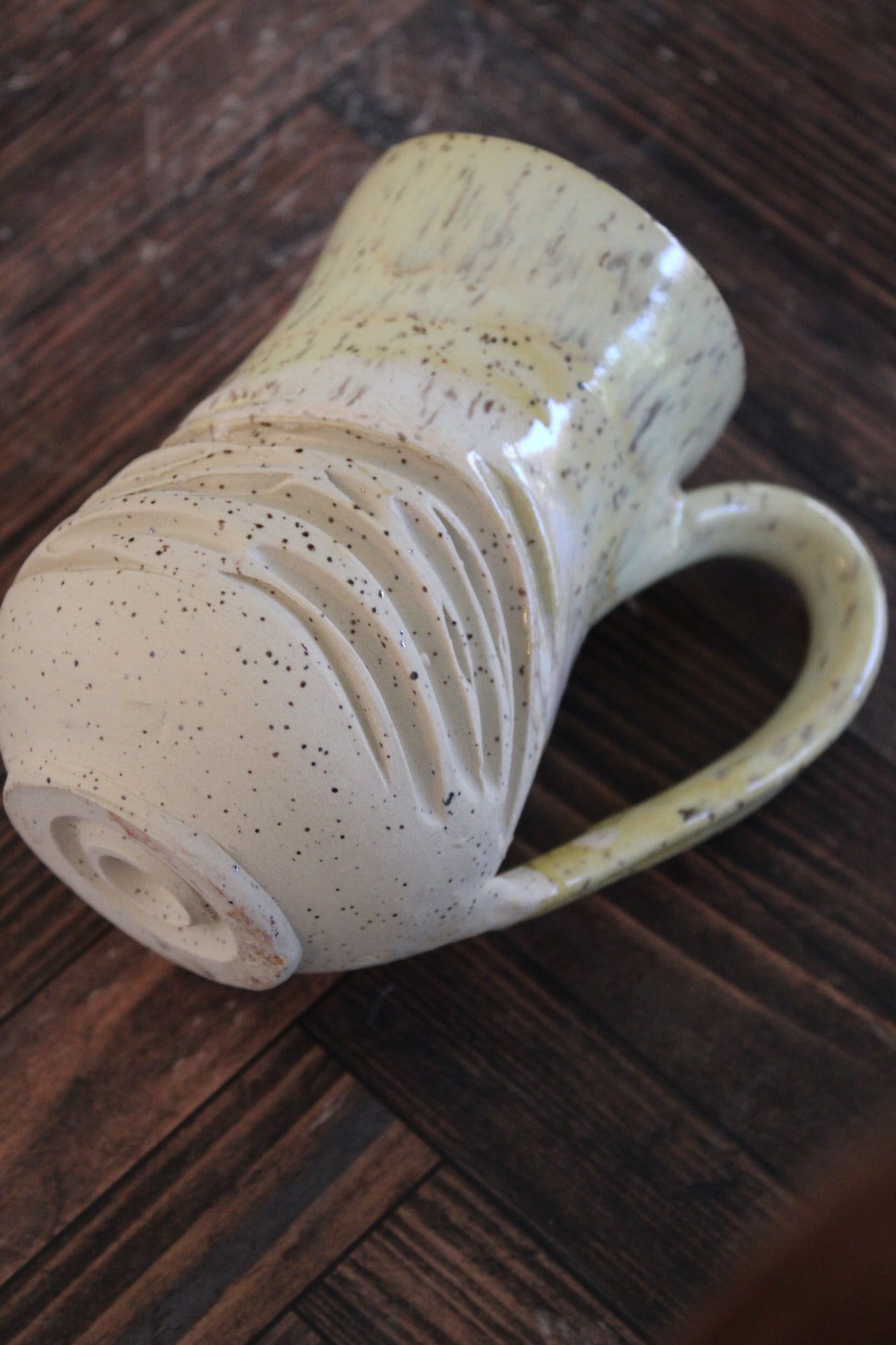 Canary Wave Lines Mug