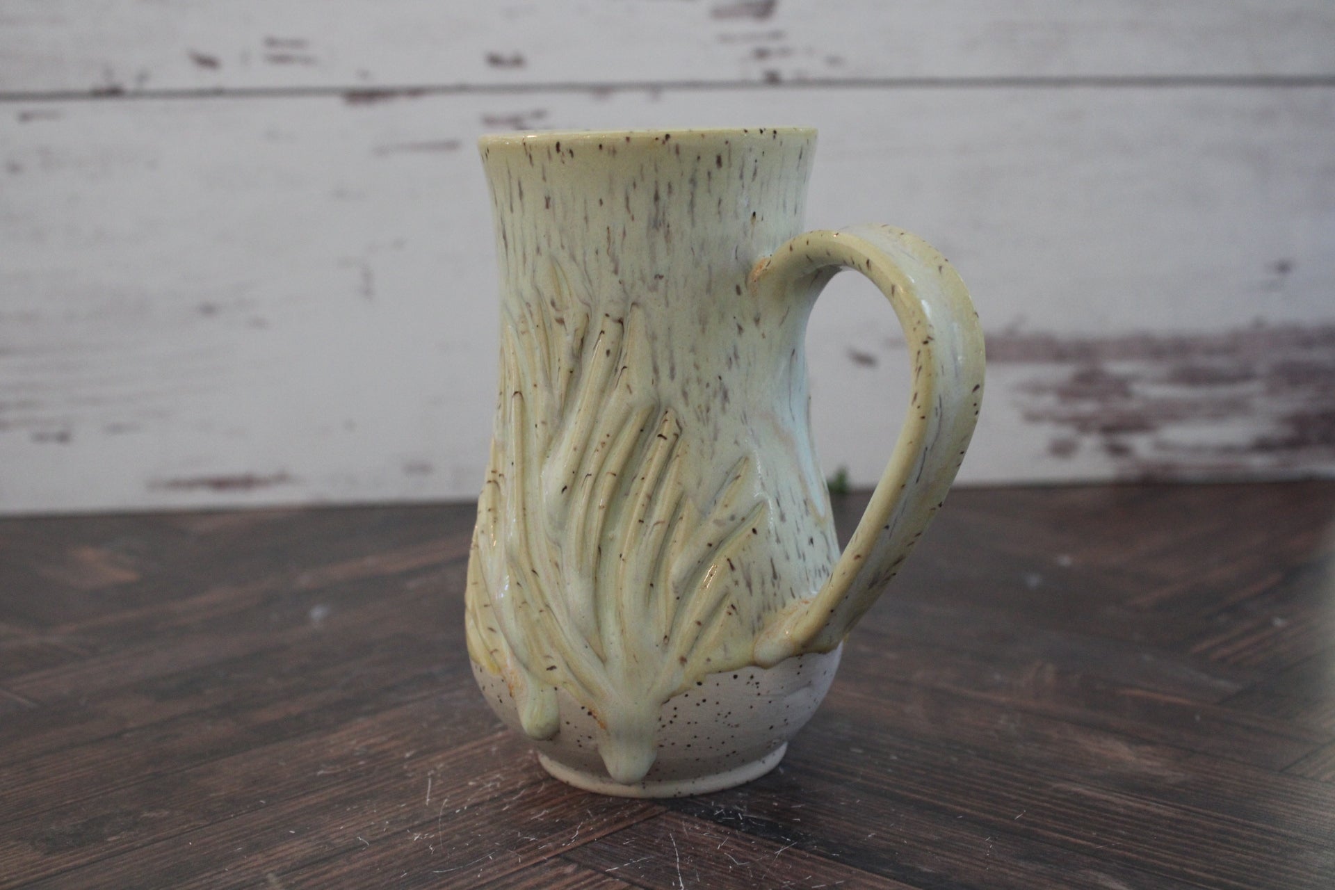 Canary Wave Lines Mug