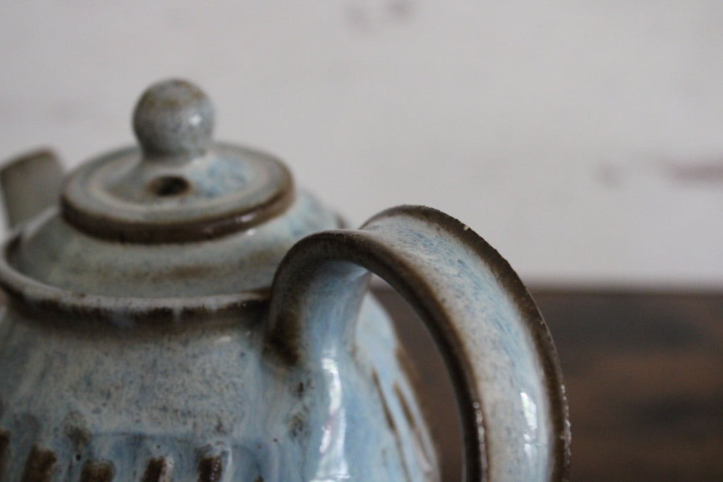 Snowy Lines Personal Tea Pot