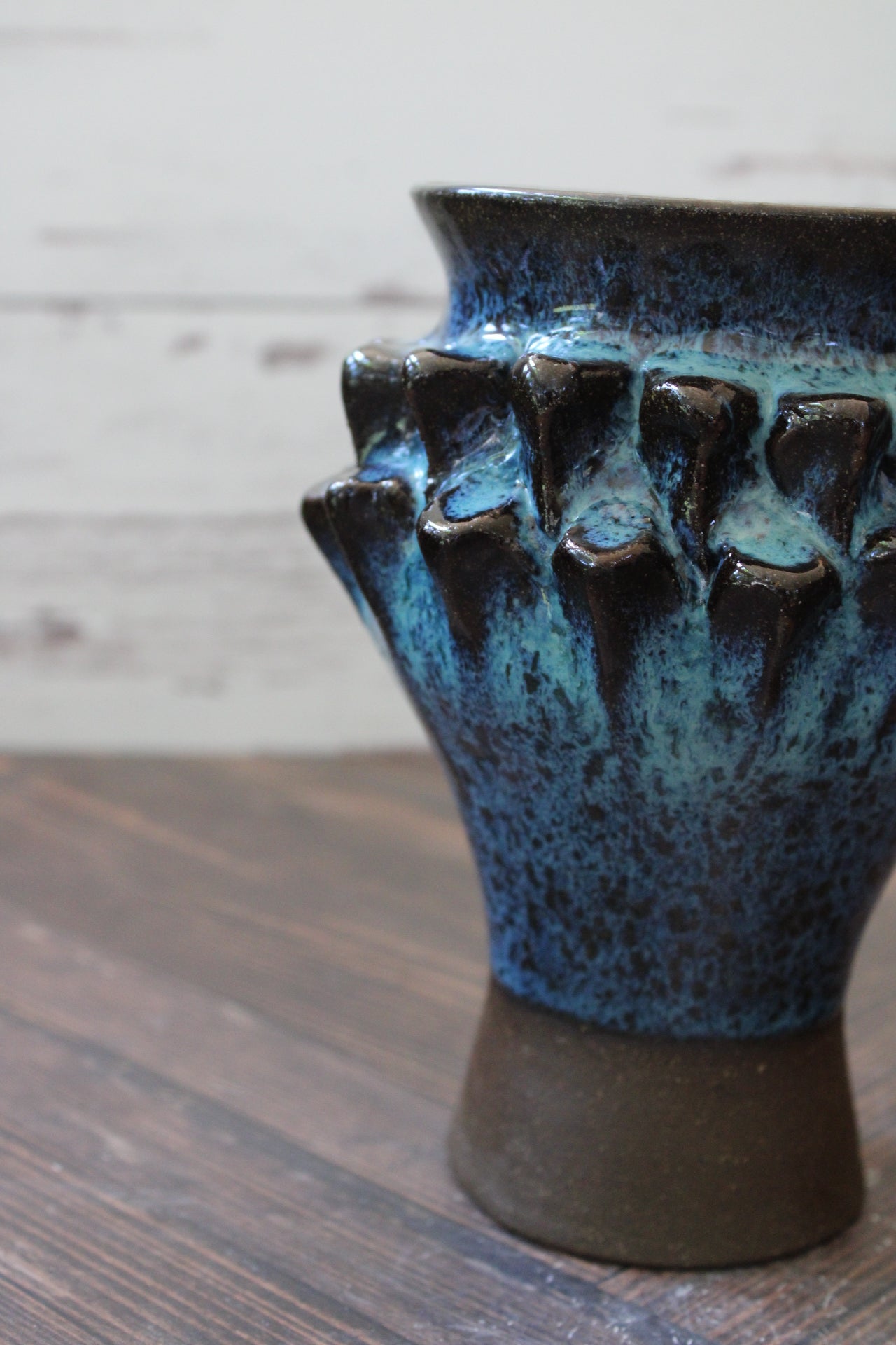 Bioluminance Urchin Vessel