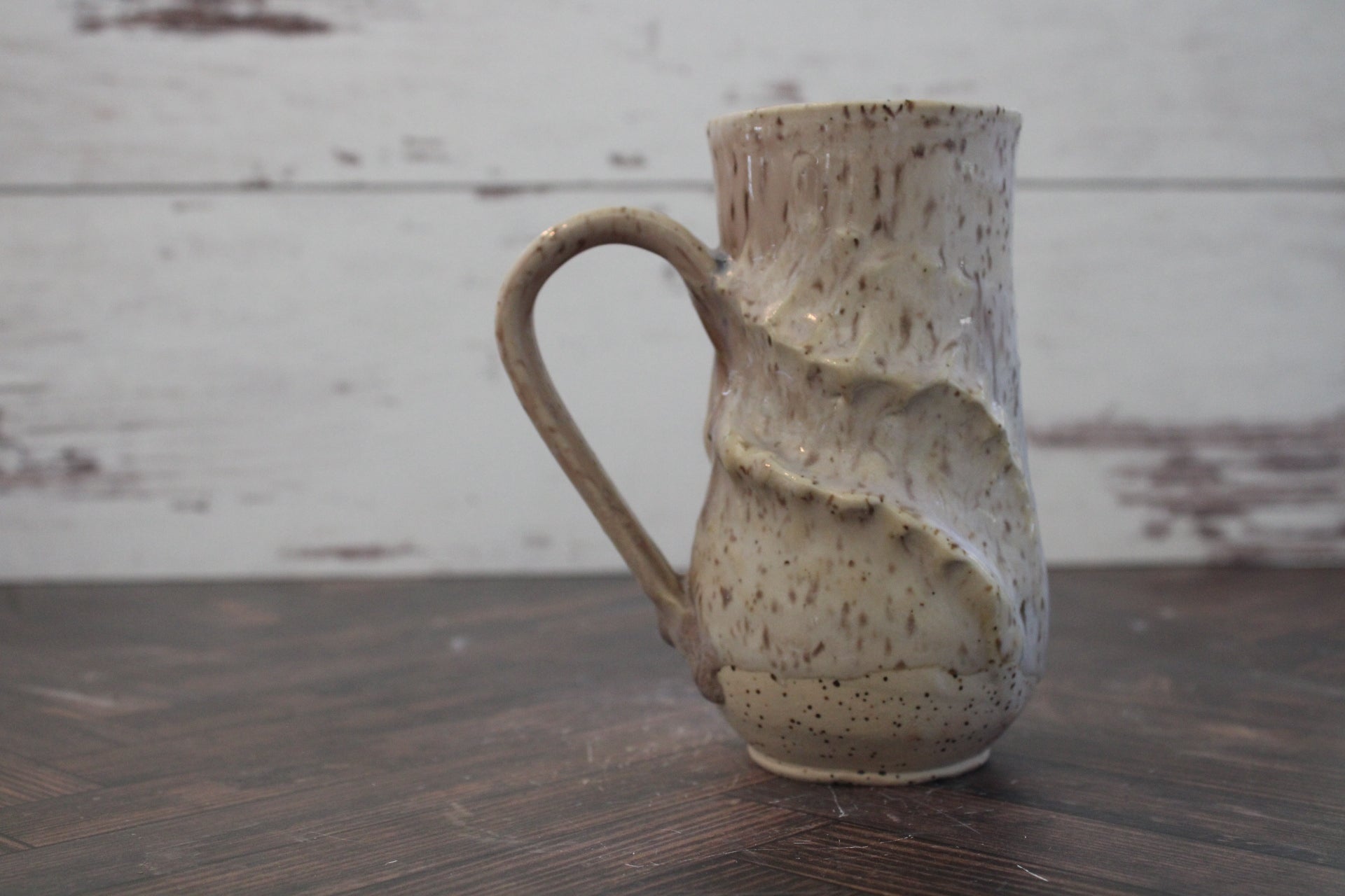 Pearl Wave Lines Mug