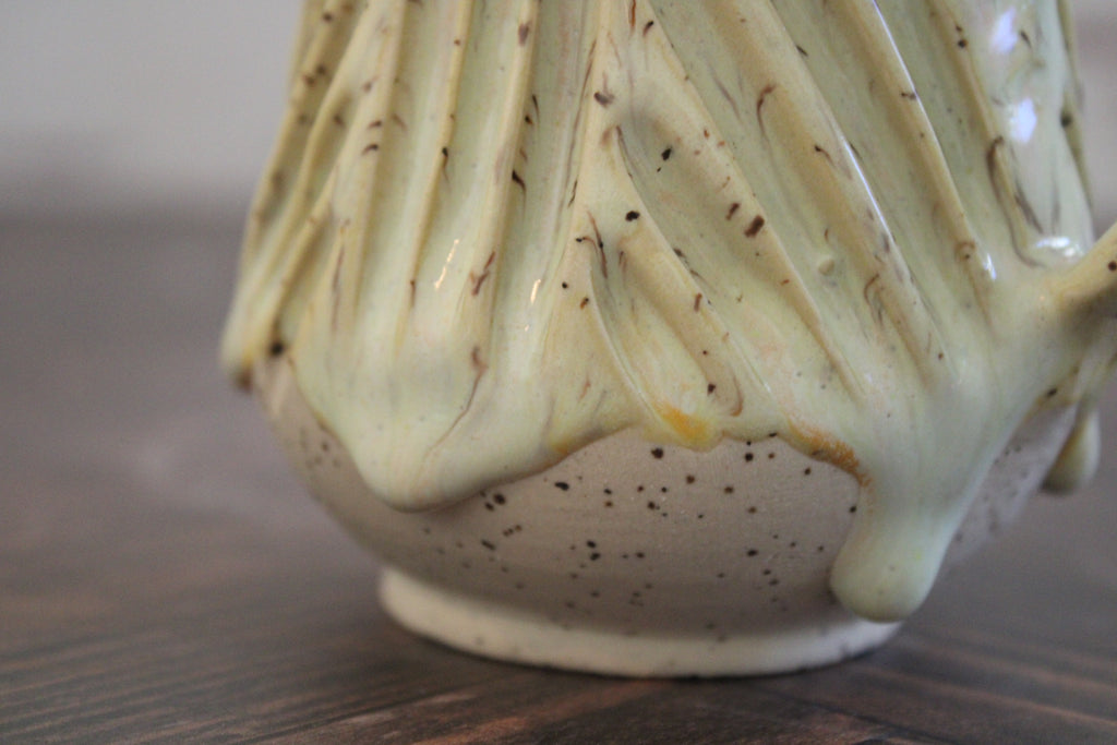 Canary Criss Cross Mug