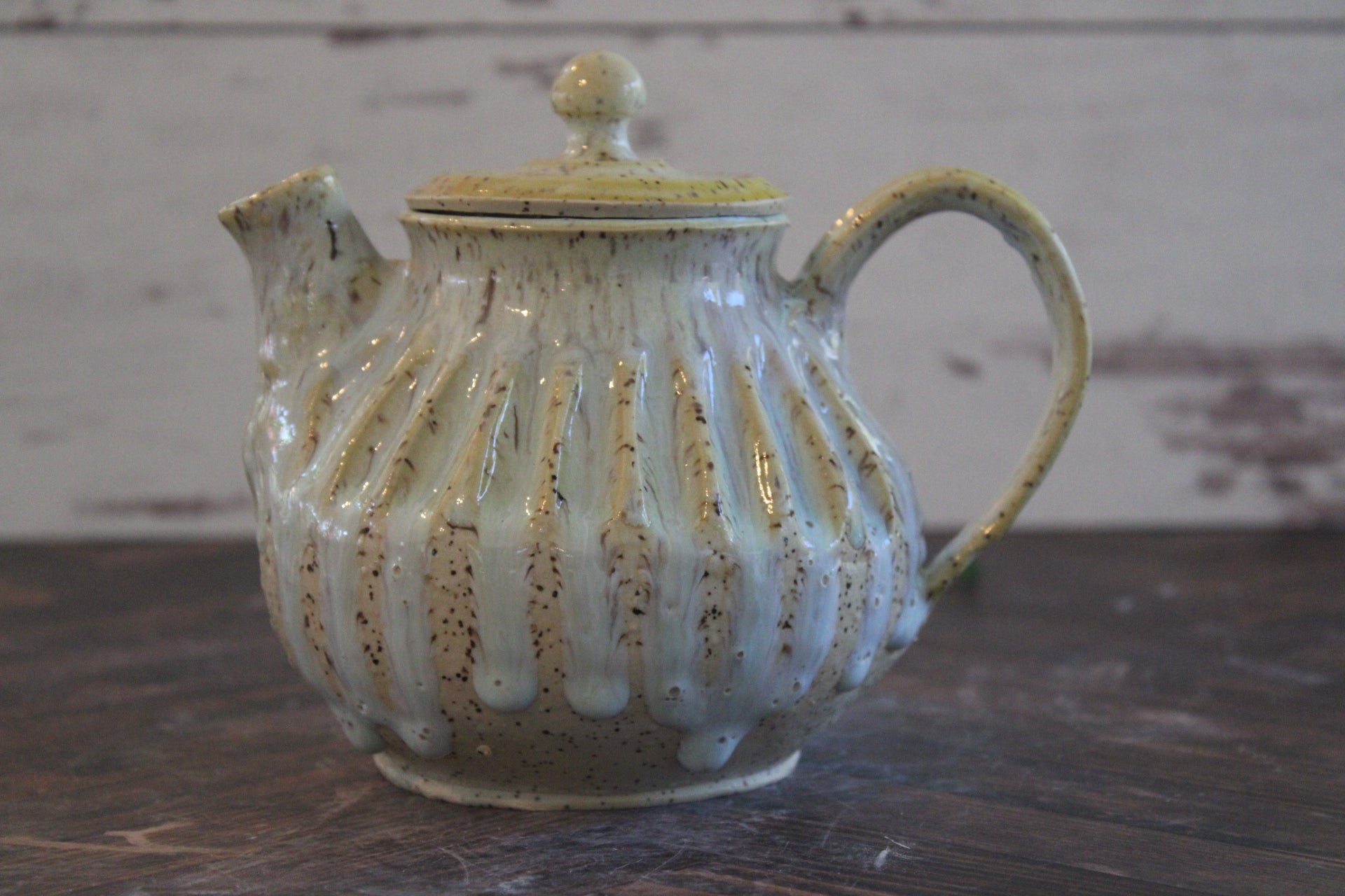 Sun Shine Tea Pot