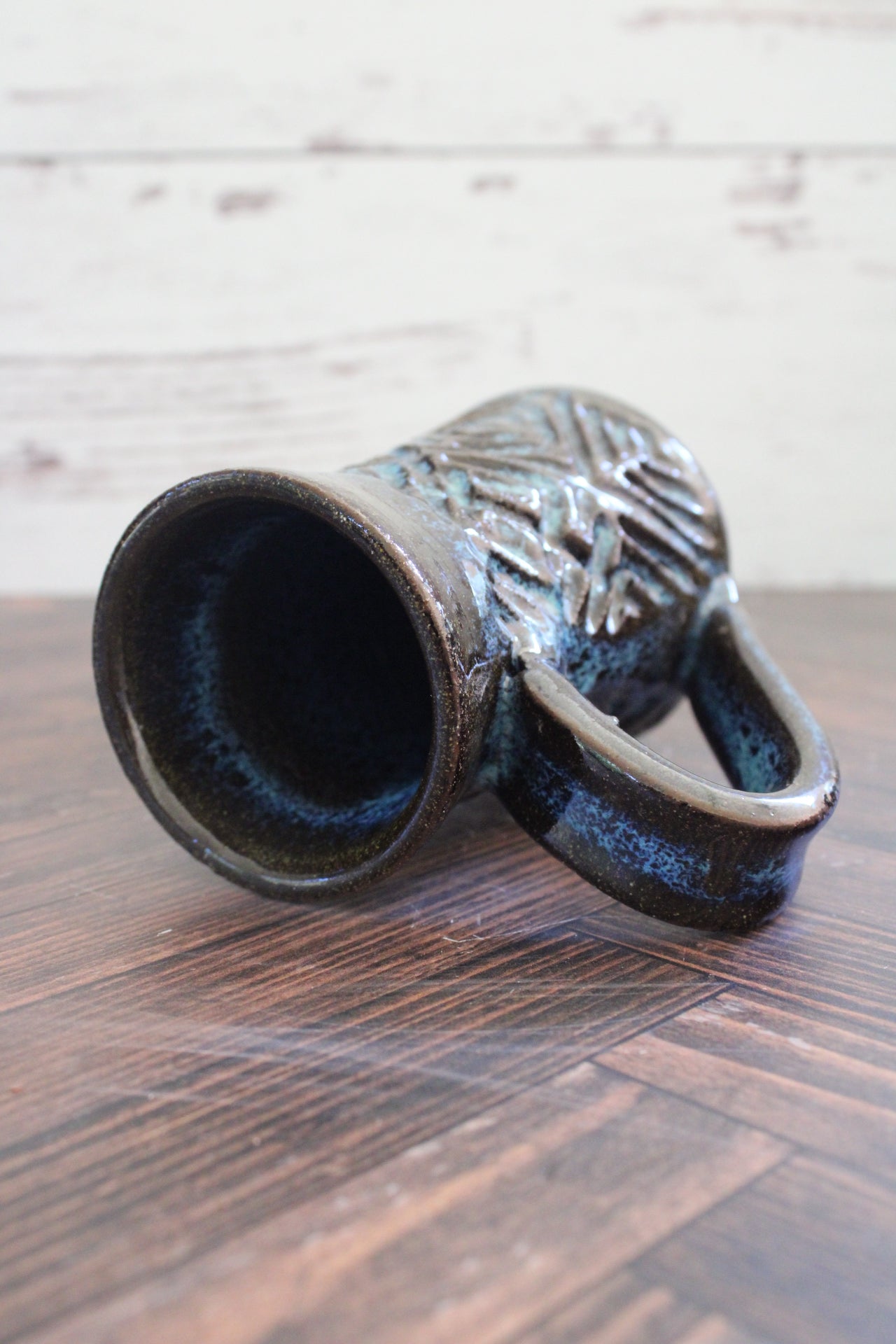 Bioluminecent CrissCross Mug