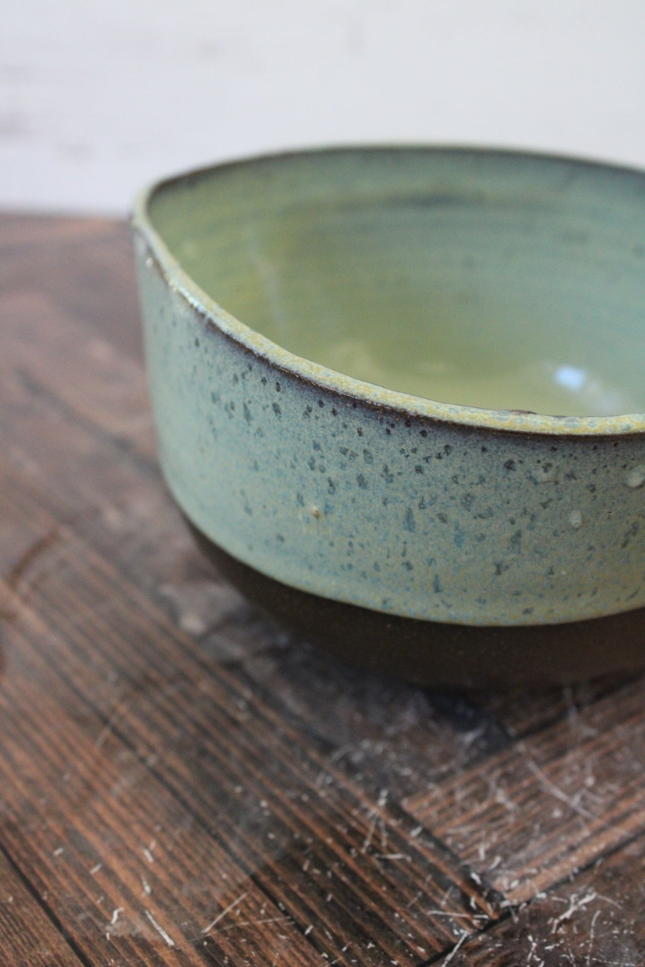 Large Soup/ Pho/ Salad/ Poke Bowls- Sea Foam on Black