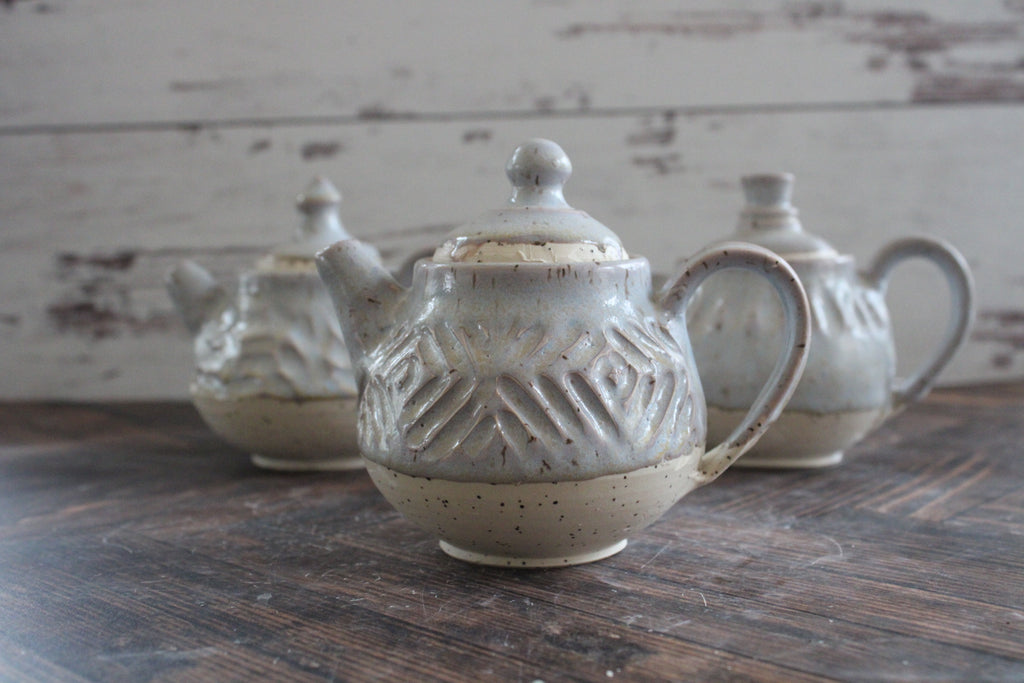 Snow Mini Teapots
