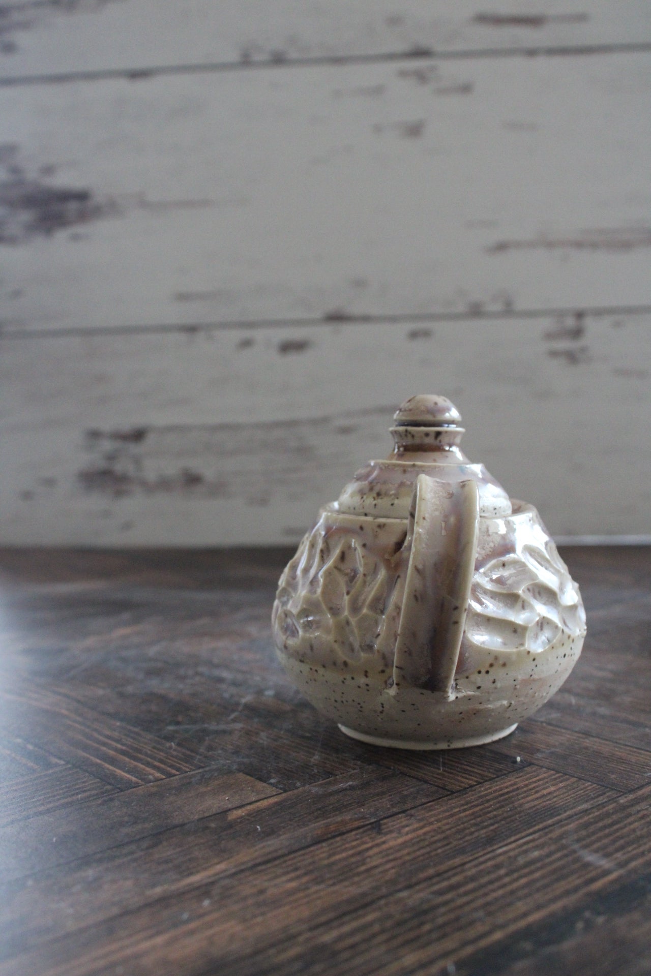 Pearl Mini Teapots