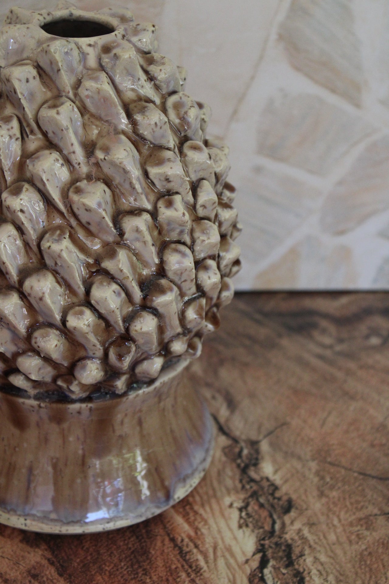 Mother of Pearl Artichoke Vessel