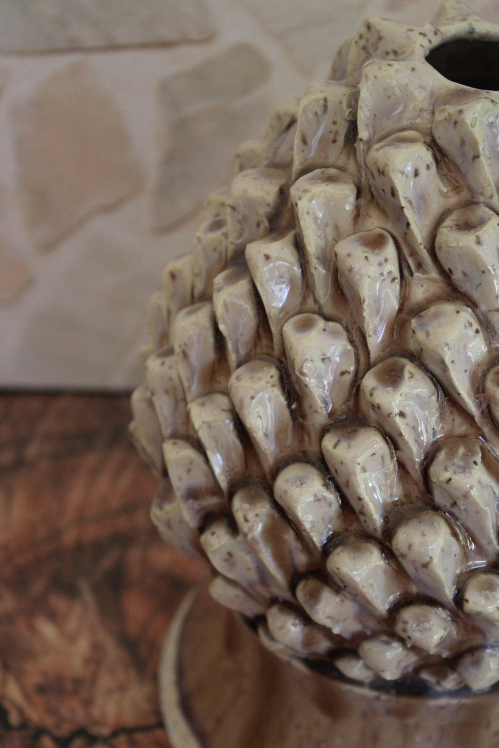 Mother of Pearl Artichoke Vessel