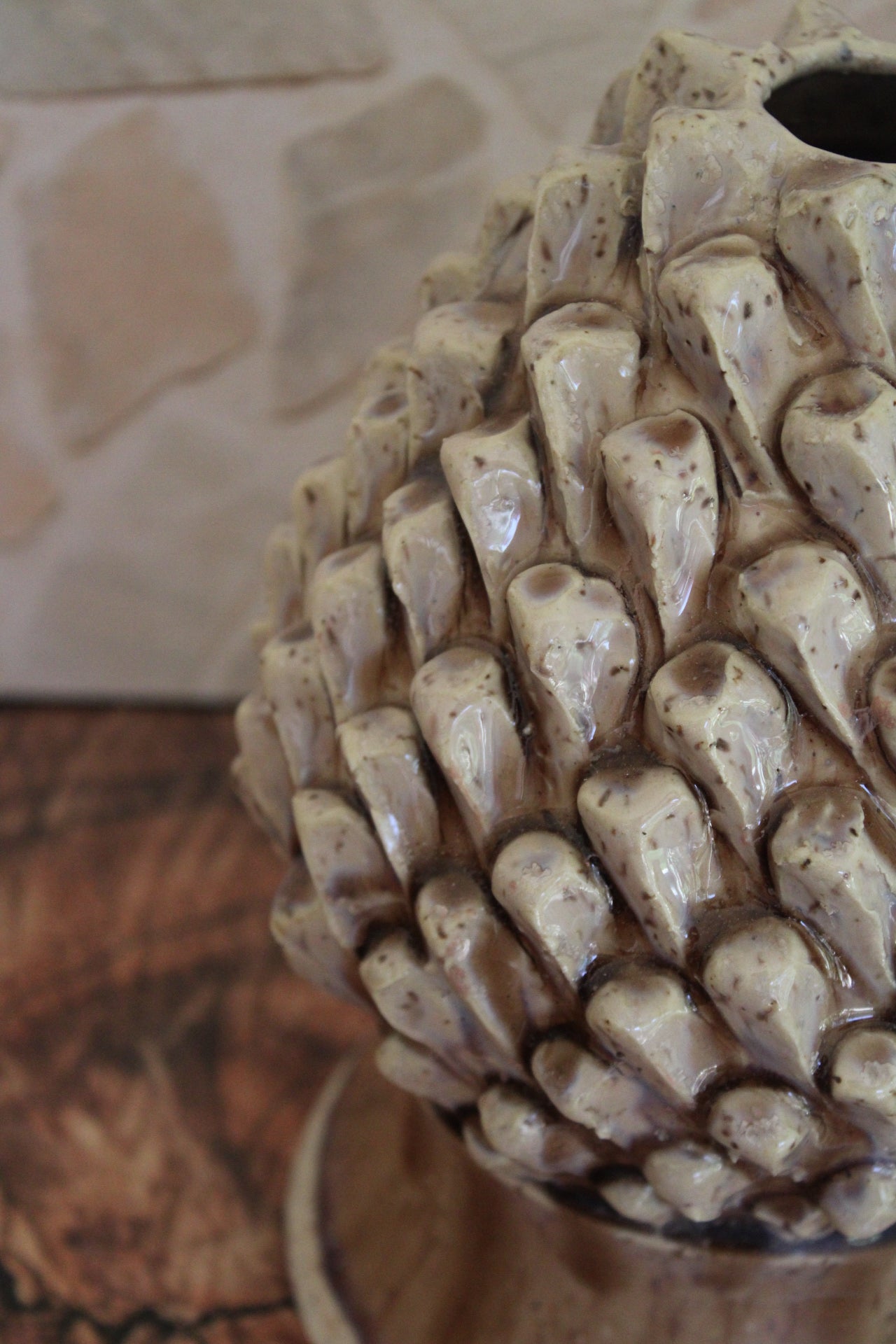 Mother of Pearl Artichoke Vessel