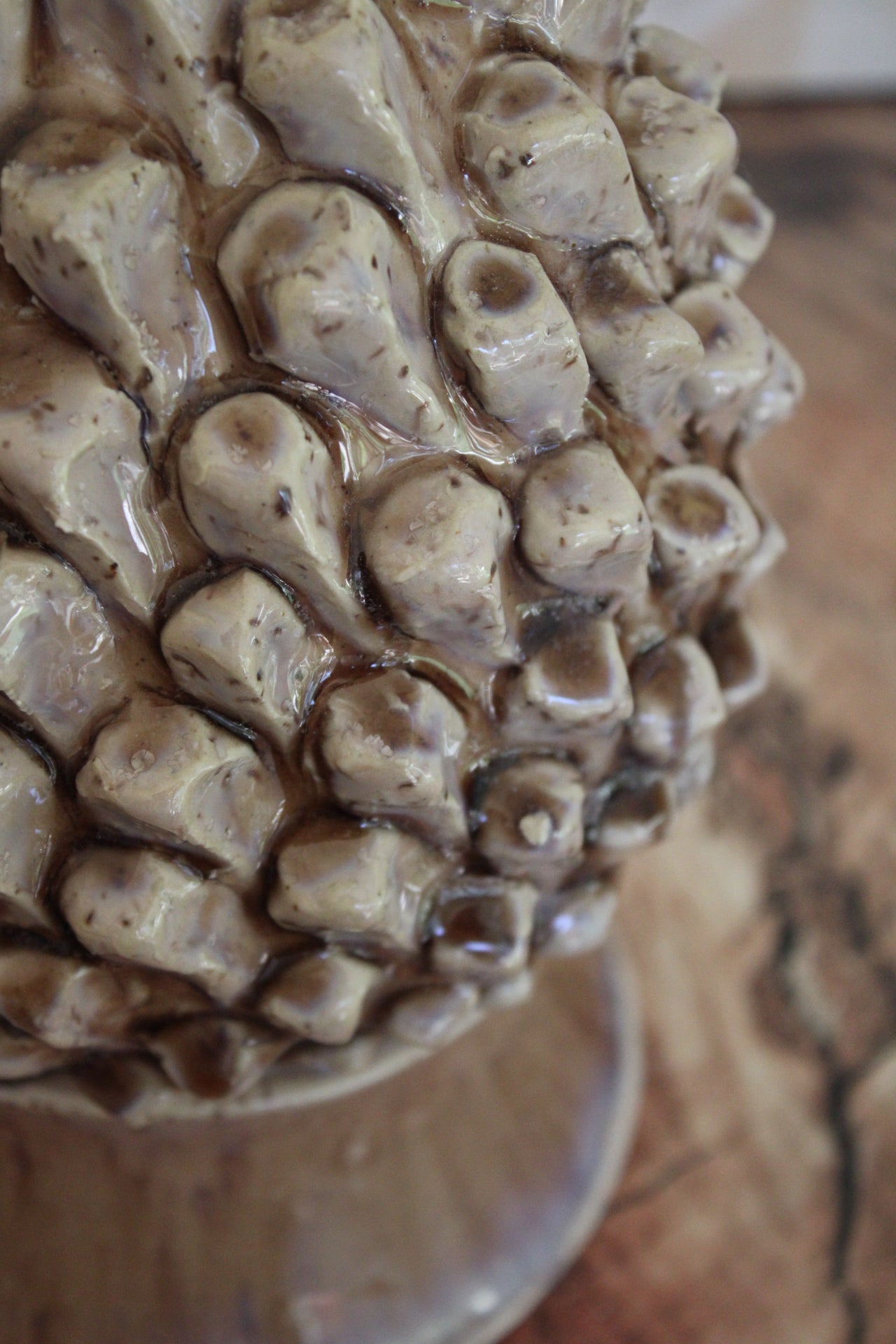 Mother of Pearl Artichoke Vessel