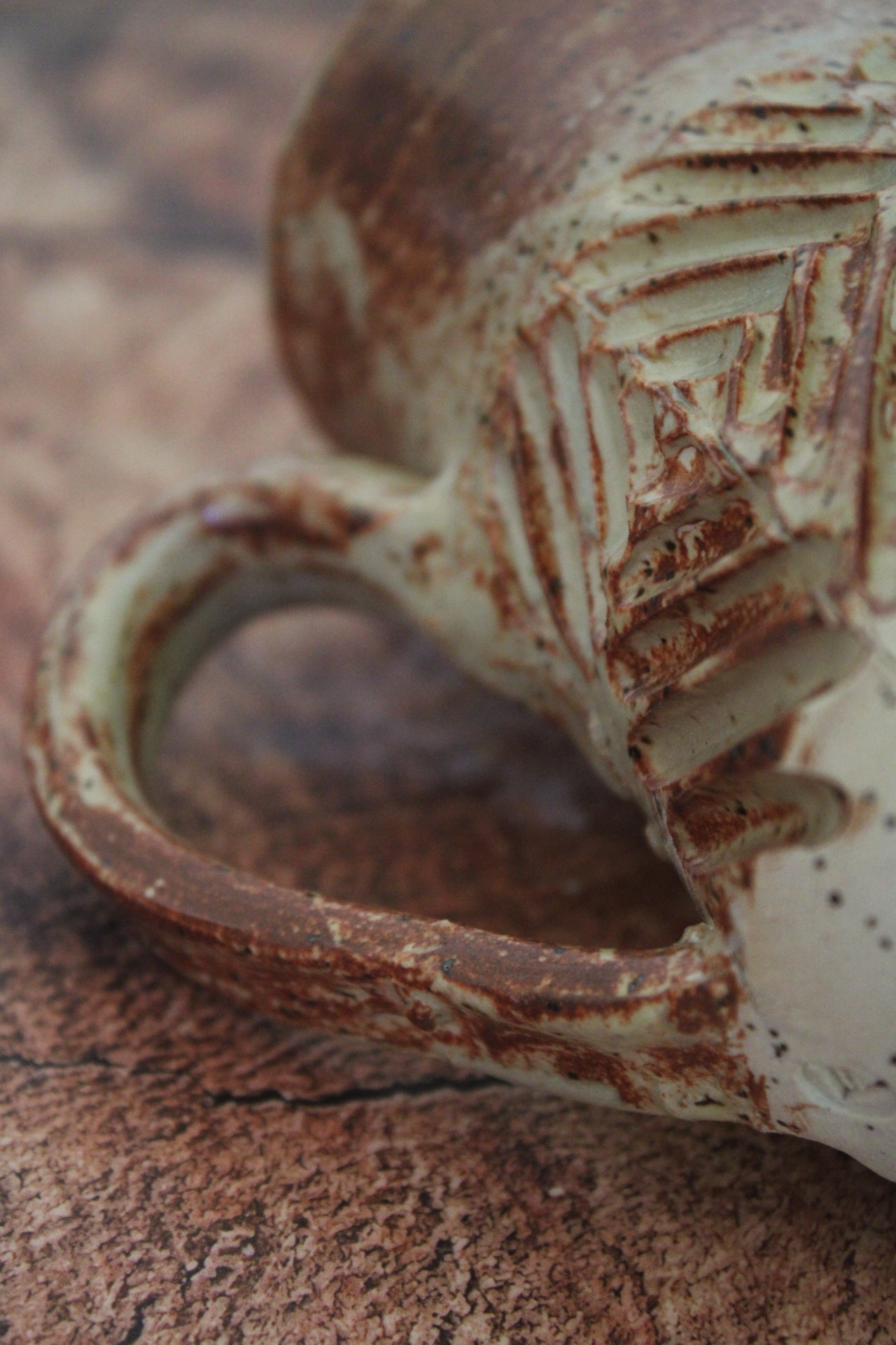 Chai Shino Cross Cross Mug