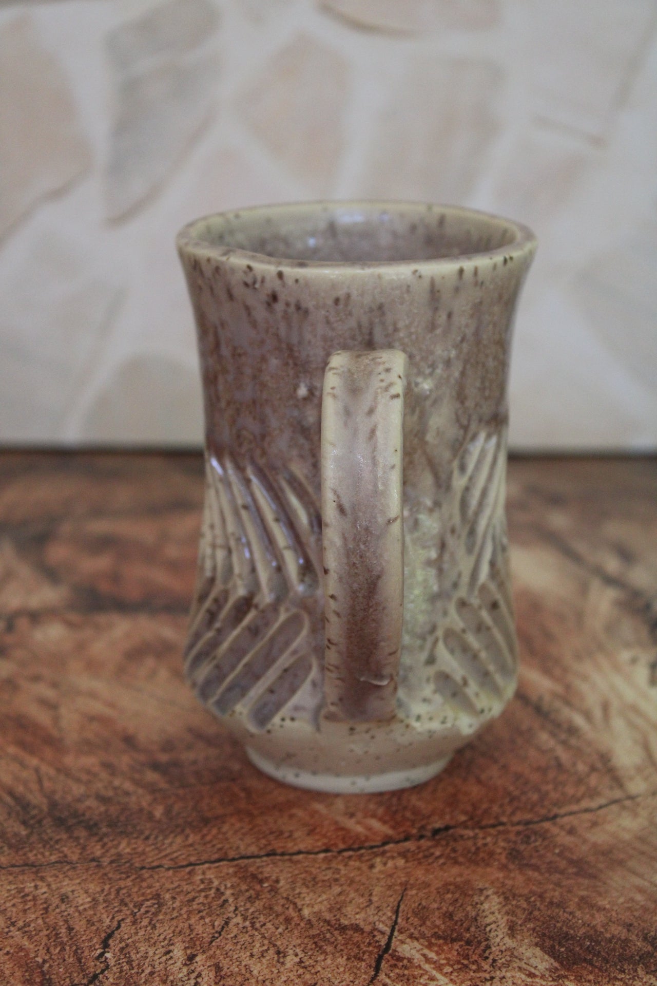 Mother of Pearl Criss Cross Mug
