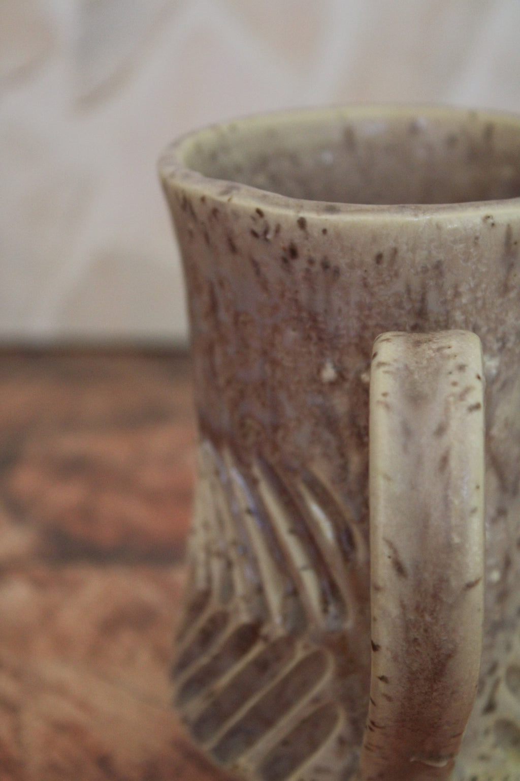 Mother of Pearl Criss Cross Mug