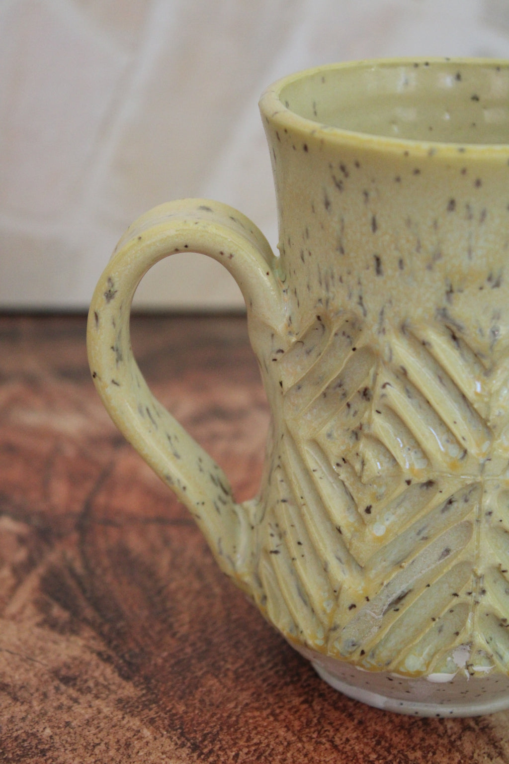 Canary Criss Cross Mug