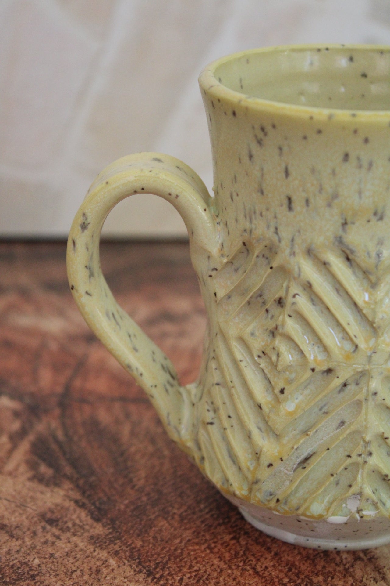Canary Criss Cross Mug