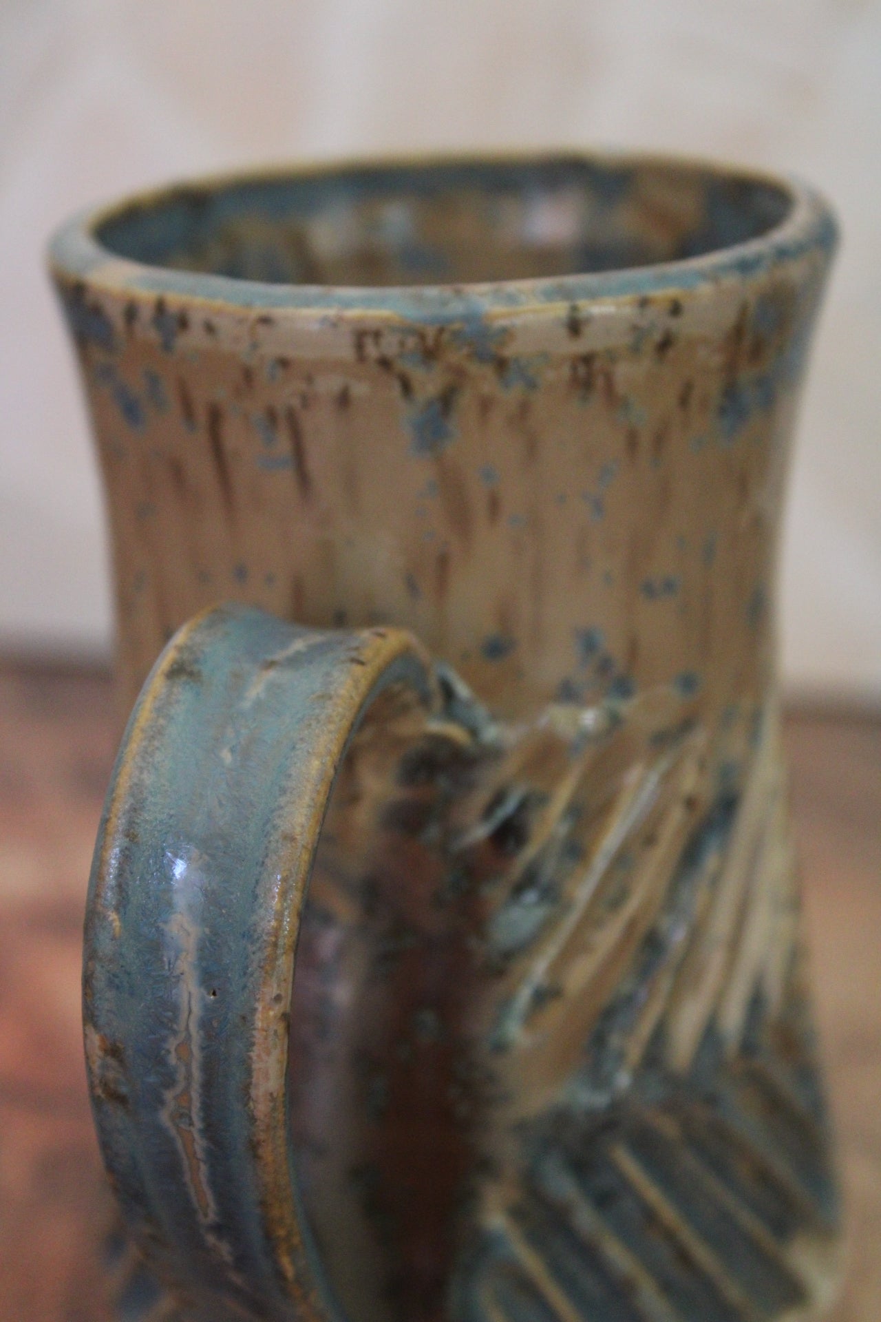 Rover Criss Cross Mug