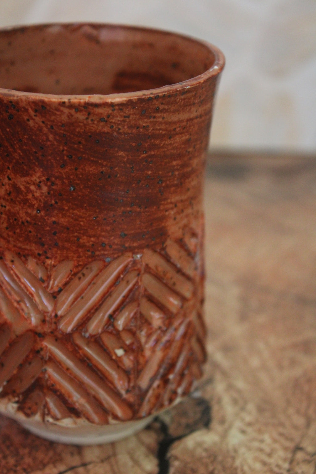 Stout Hibiscus Criss Cross Mug