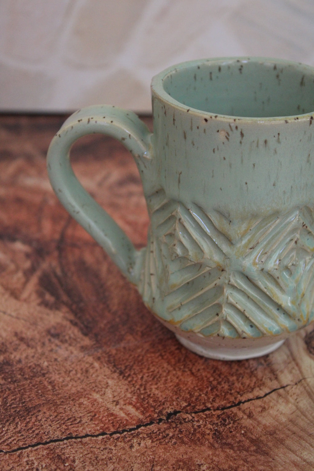 Summer Sea Foam Criss Cross Tea Cup