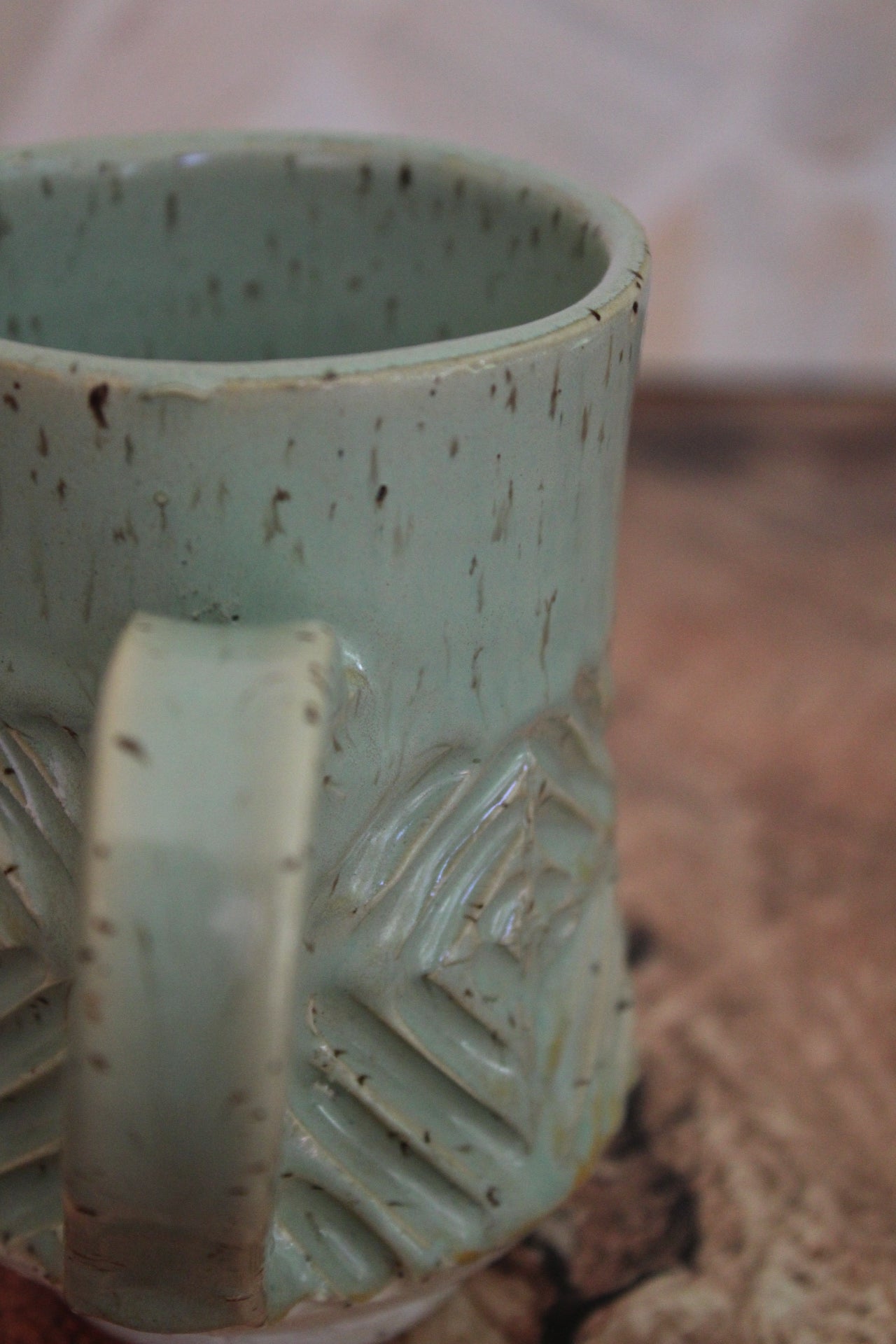 Summer Sea Foam Criss Cross Tea Cup