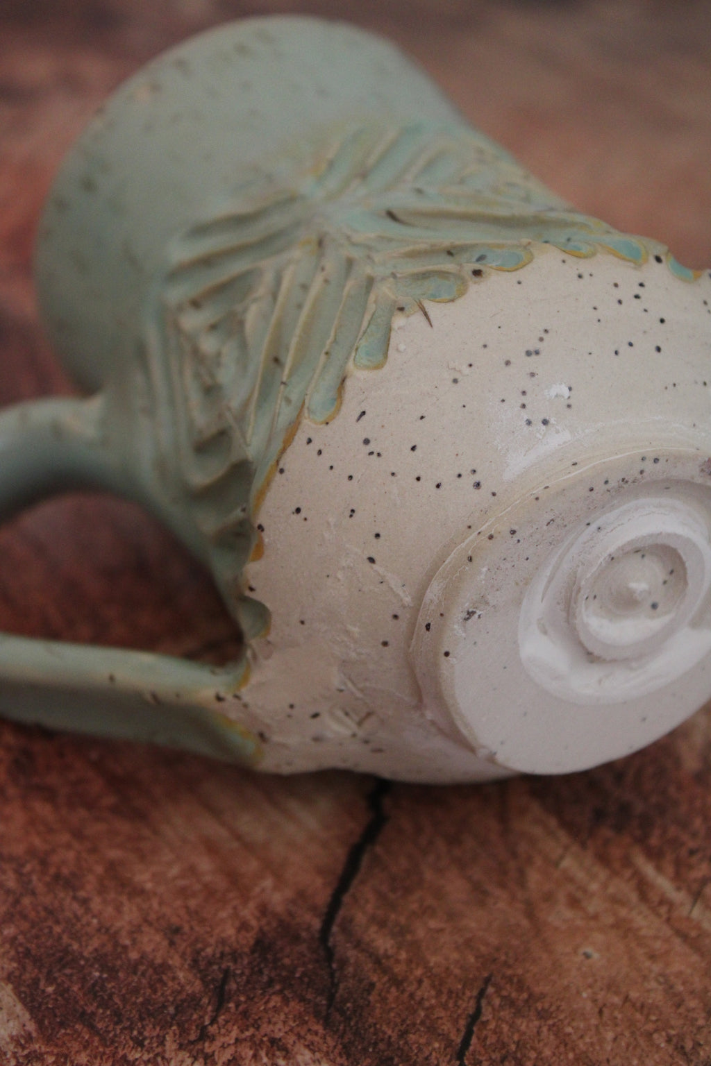 Summer Sea Foam Criss Cross Tea Cup