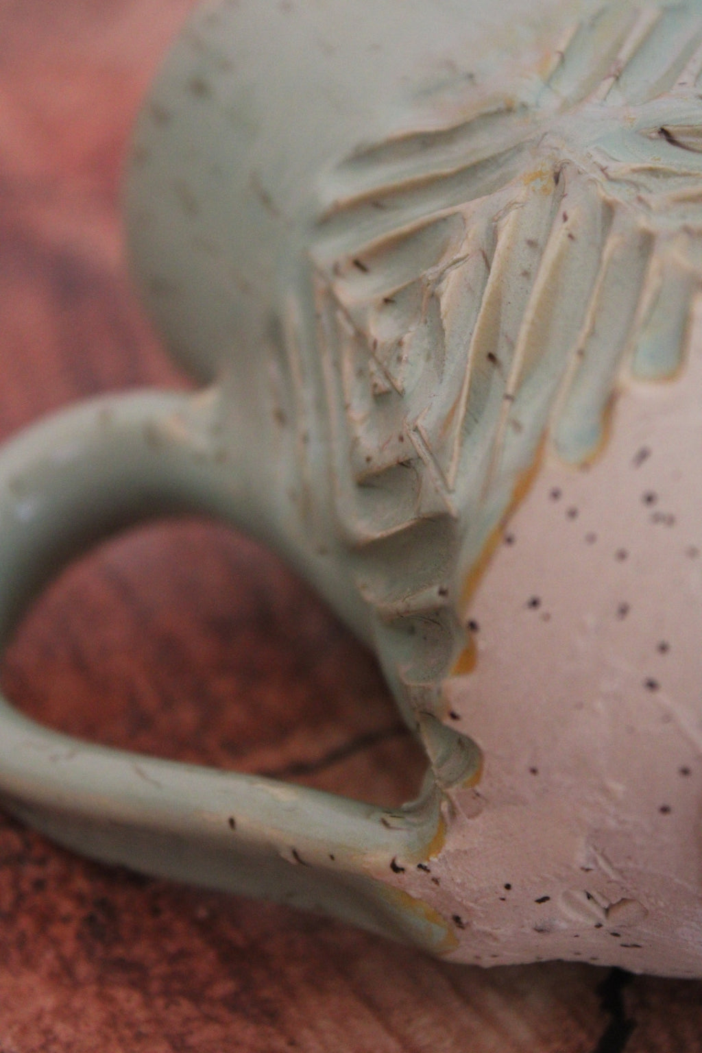 Summer Sea Foam Criss Cross Tea Cup