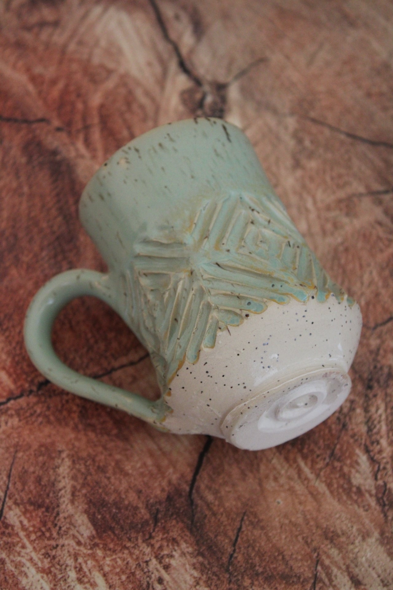 Summer Sea Foam Criss Cross Tea Cup