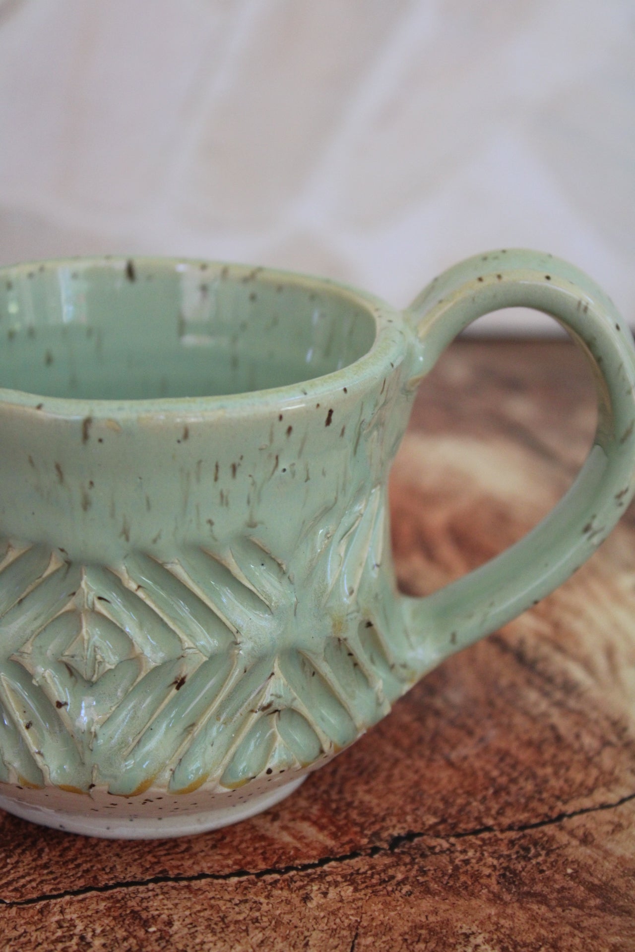 Summer Sea Foam Wide Mug: In Criss Cross