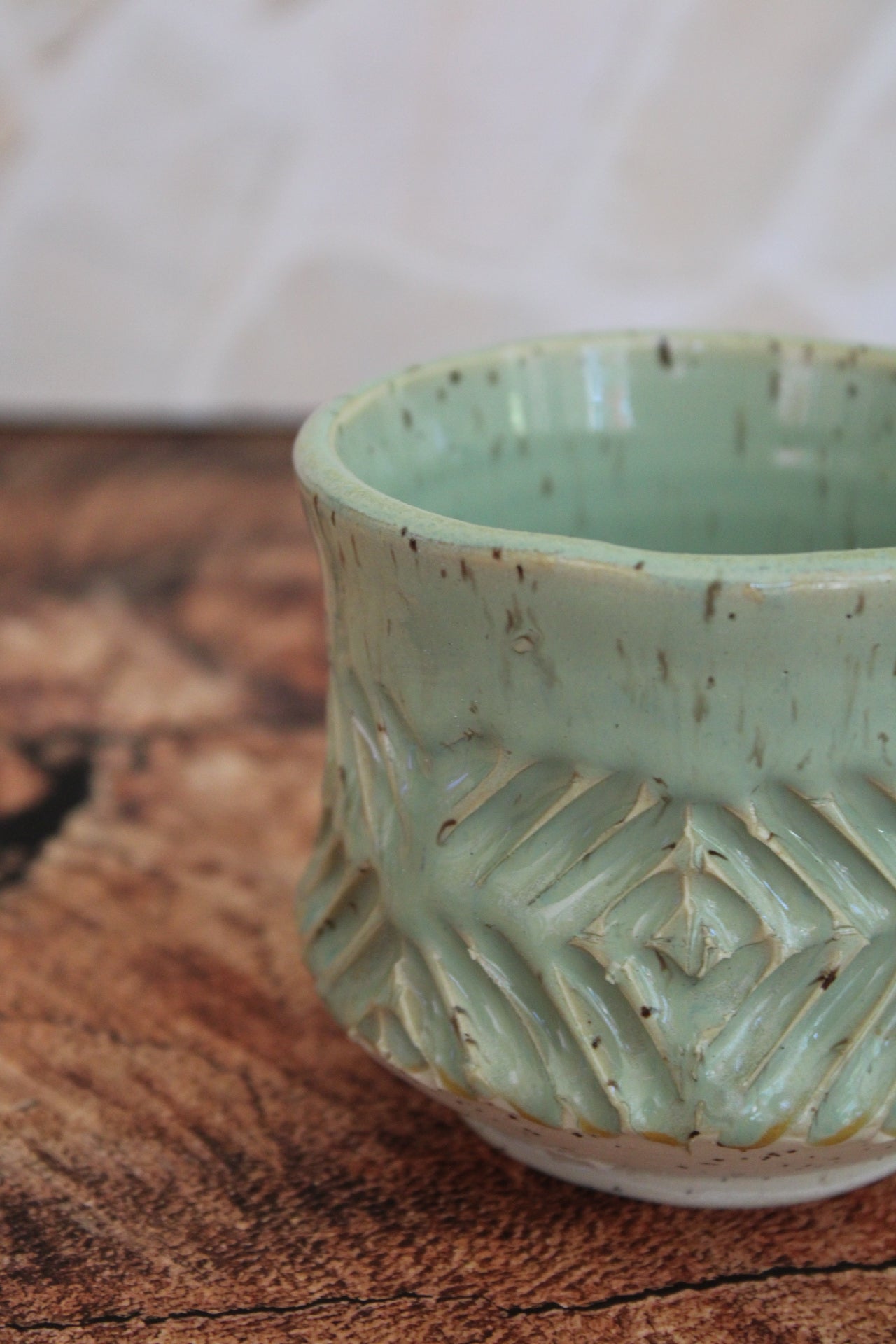 Summer Sea Foam Wide Mug: In Criss Cross