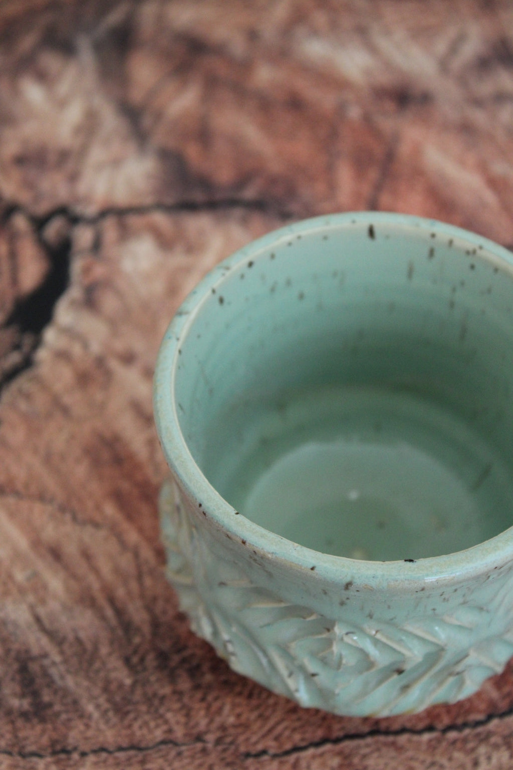 Summer Sea Foam Wide Mug: In Criss Cross