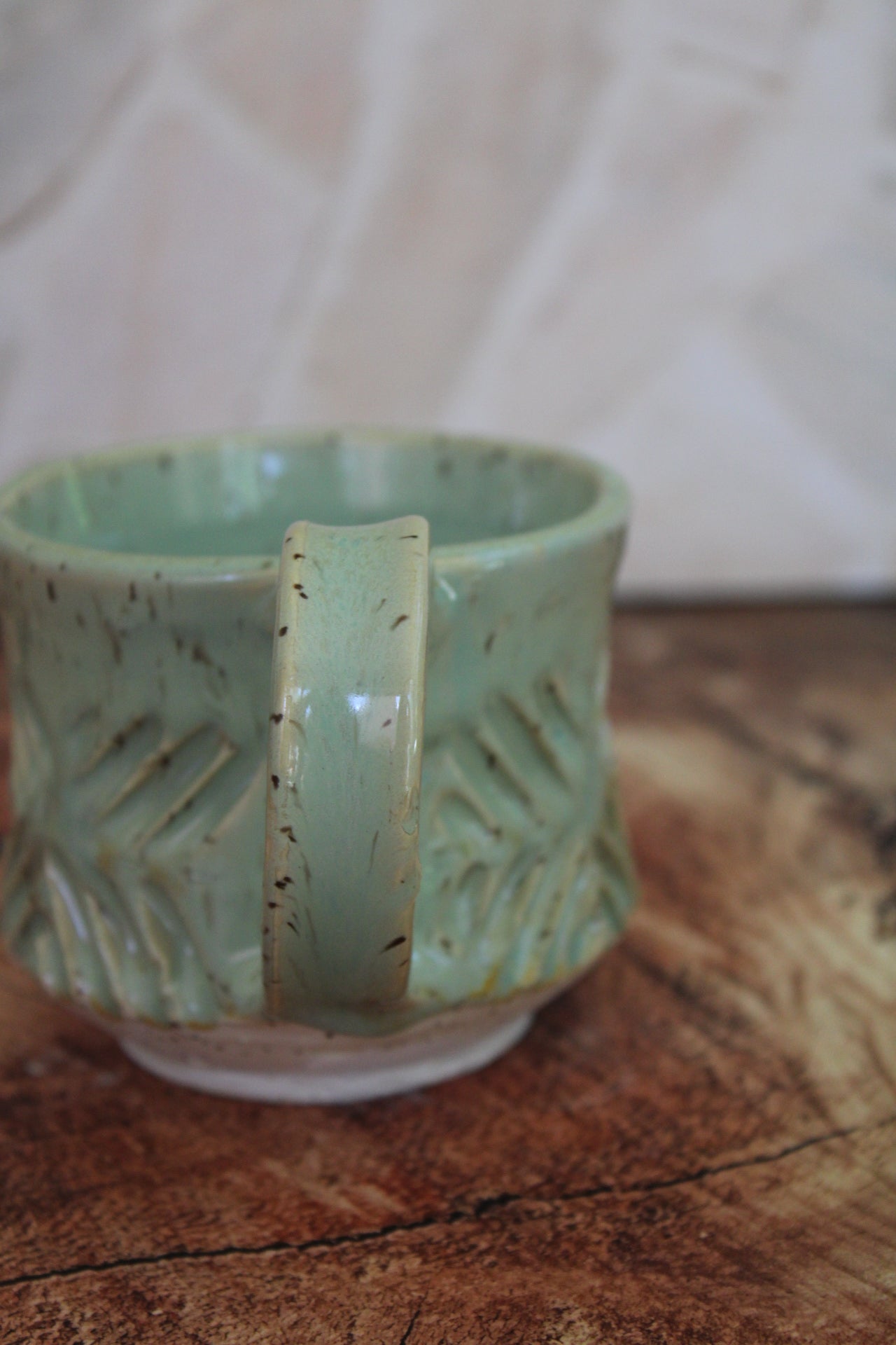 Summer Sea Foam Wide Mug: In Criss Cross