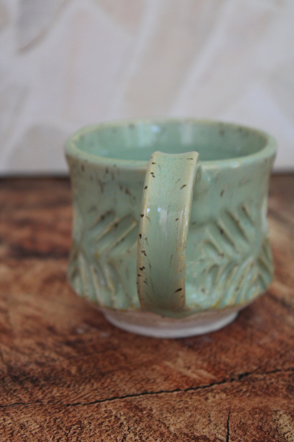 Summer Sea Foam Wide Mug: In Criss Cross