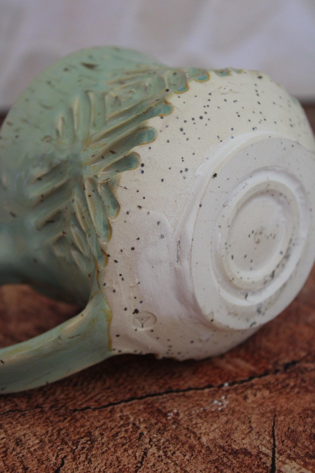 Summer Sea Foam Wide Mug: In Criss Cross